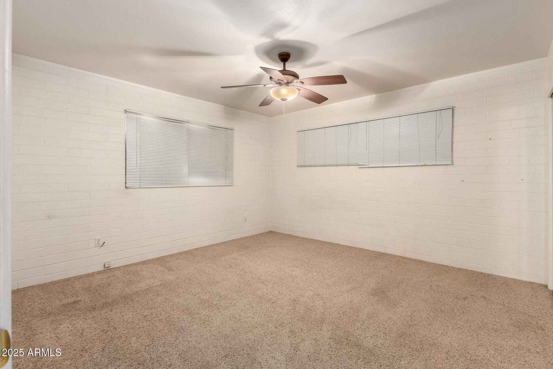 875 W PALO VERDE Drive