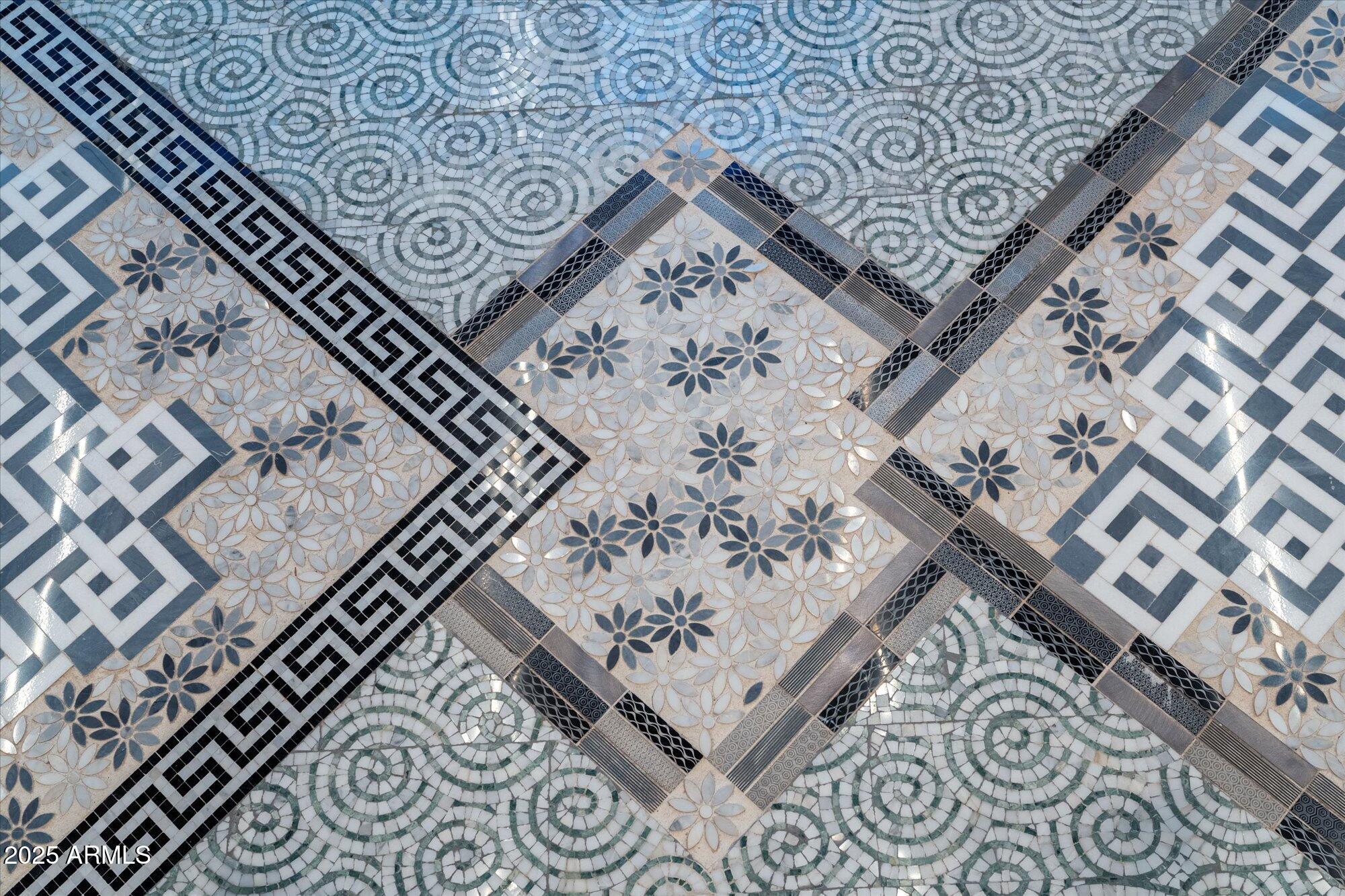 341 E MONTE VISTA Road, Phoenix