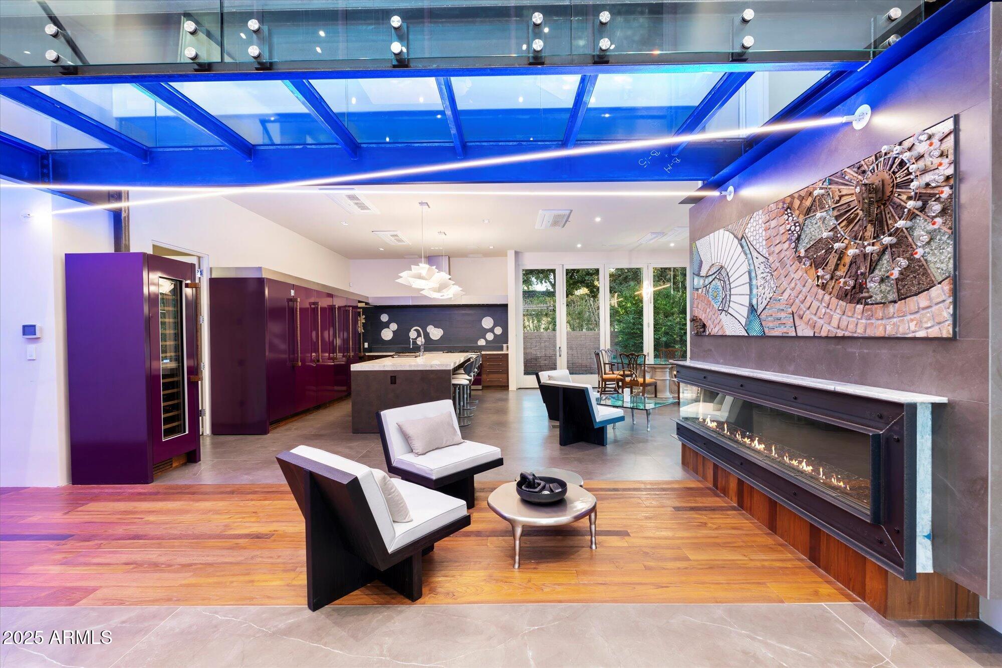 341 E MONTE VISTA Road, Phoenix