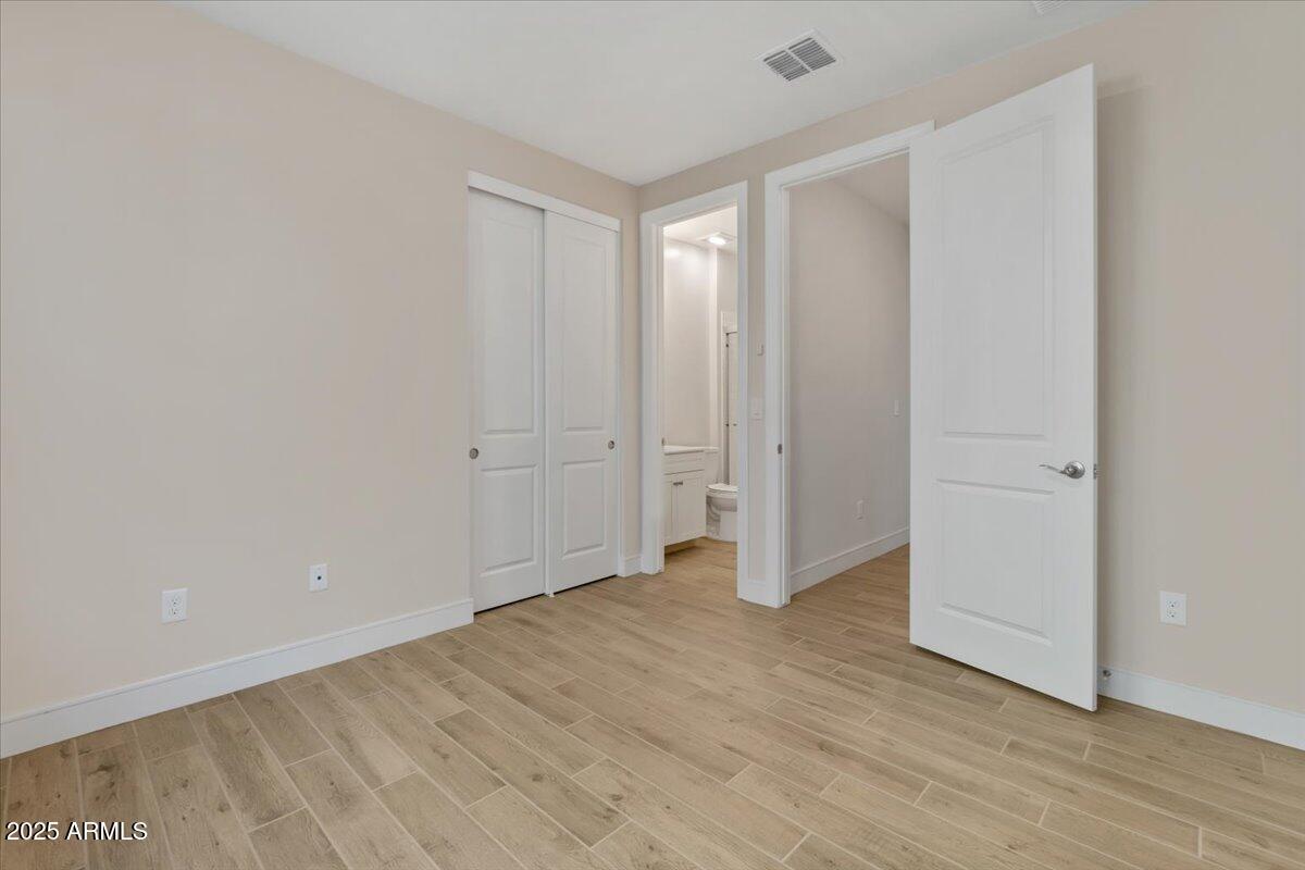 2431 W LOS ARBOLES Place, Chandler