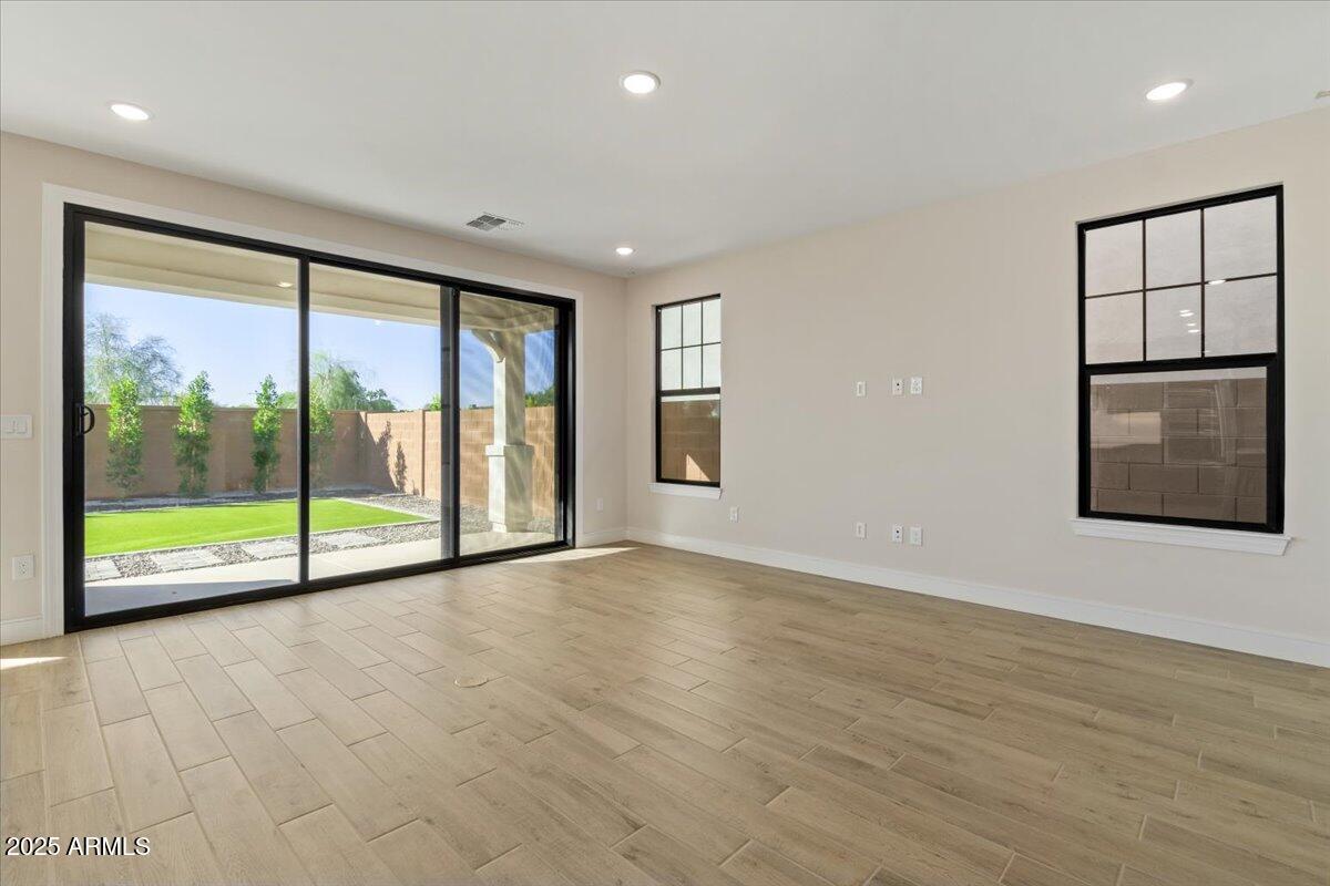 2431 W LOS ARBOLES Place, Chandler