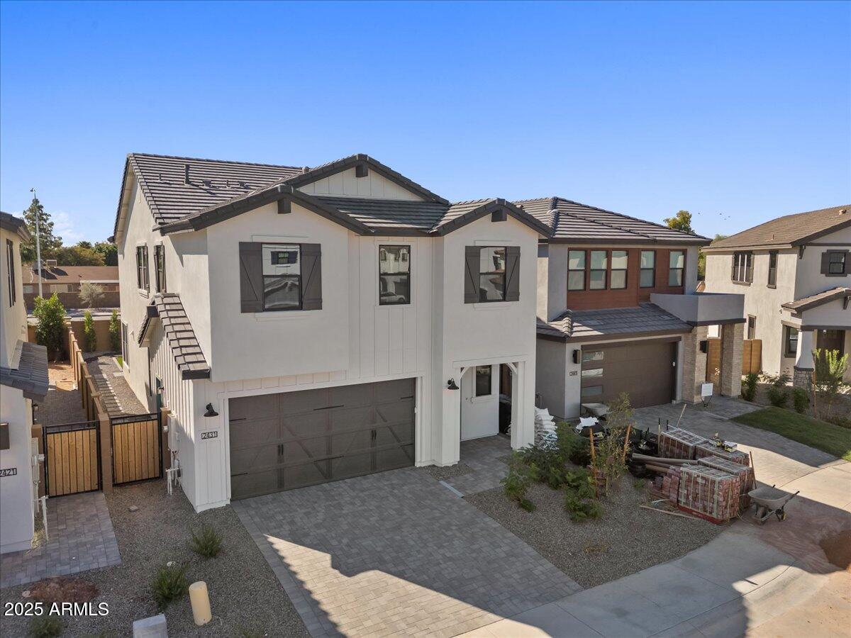 2431 W LOS ARBOLES Place, Chandler