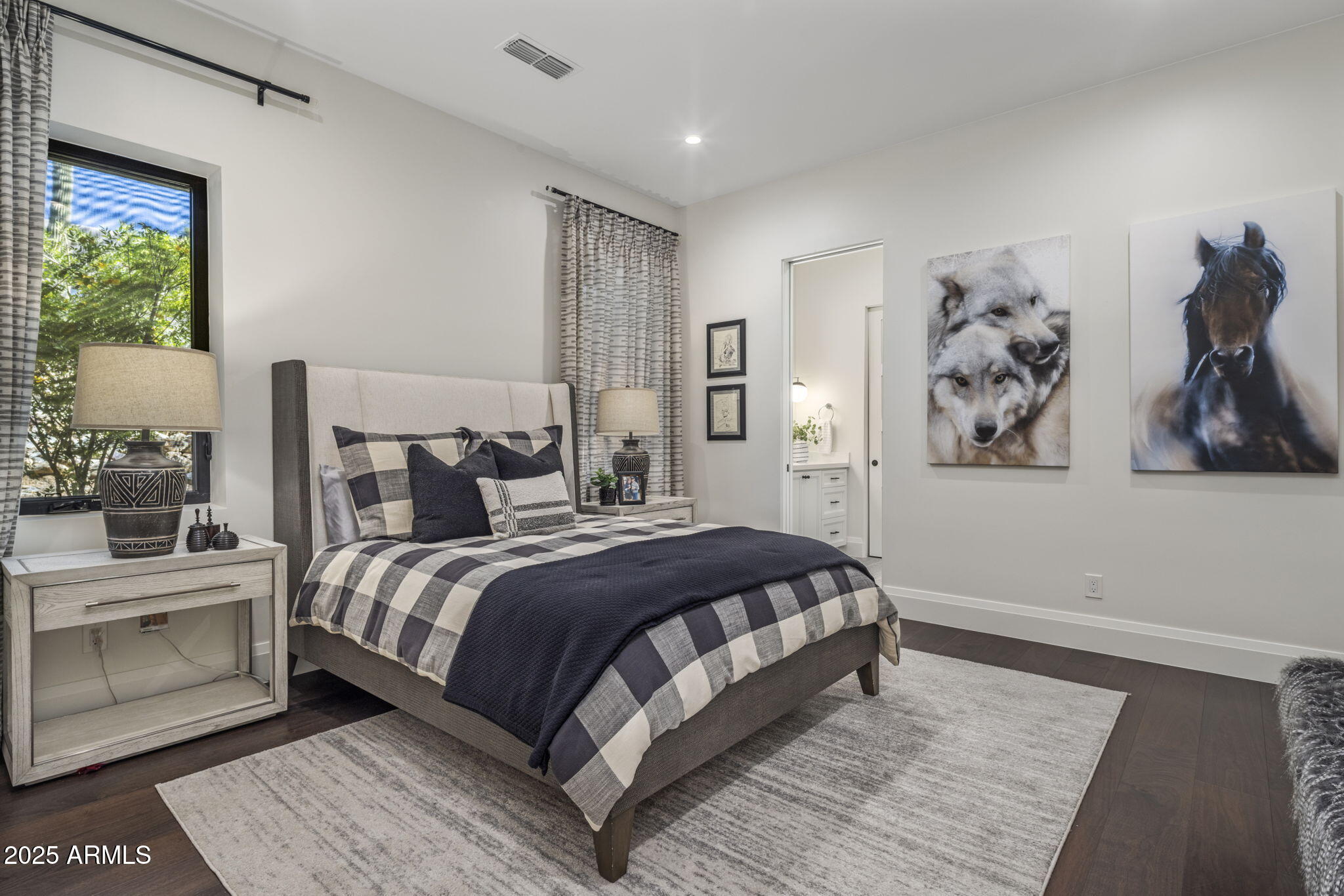 10284 E RUNNING DEER Trail