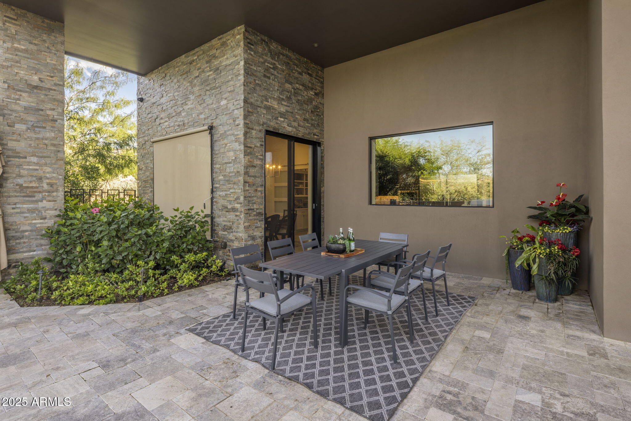 10284 E RUNNING DEER Trail