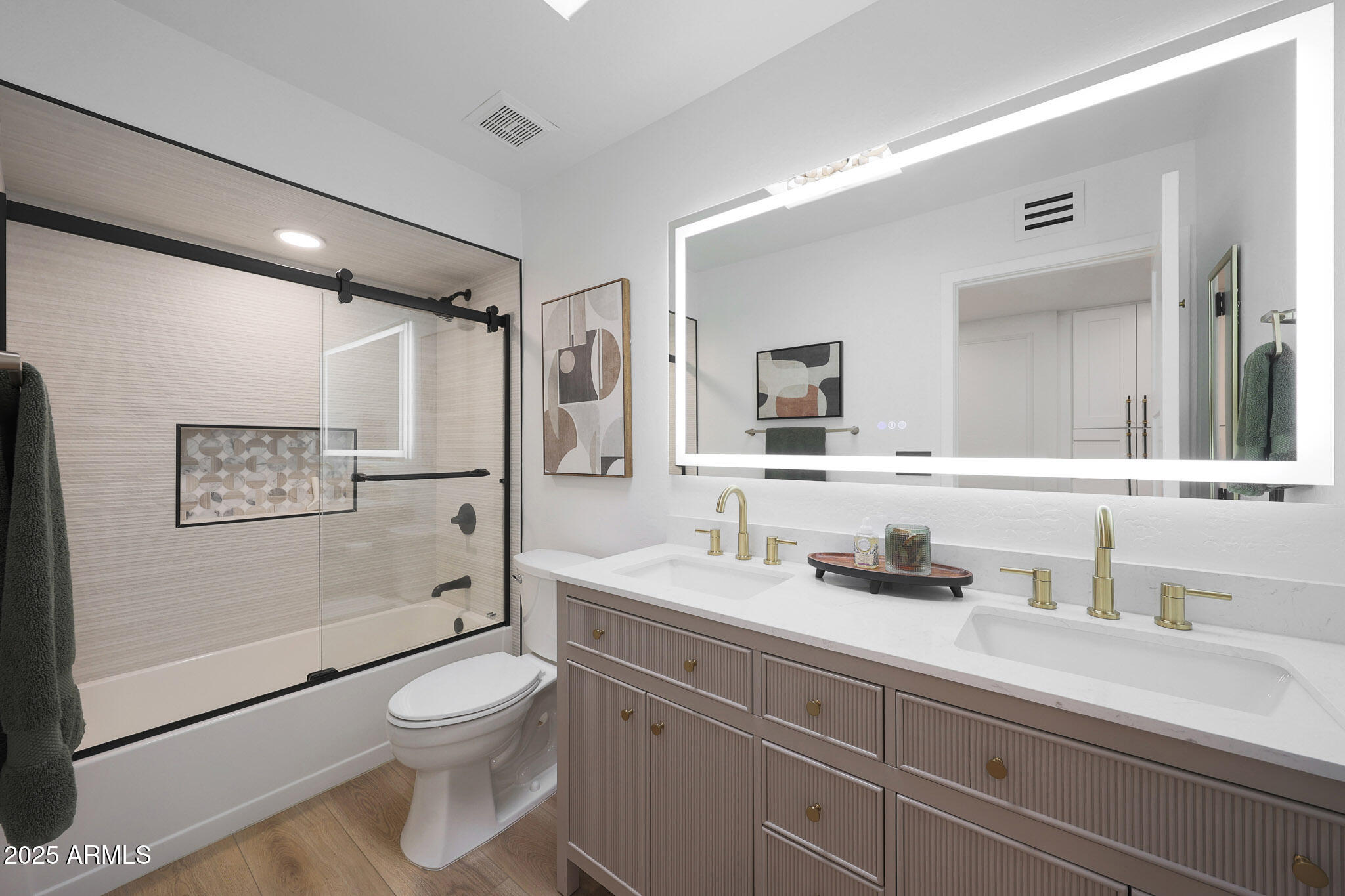 8725 E SAN MARINO Drive, Scottsdale