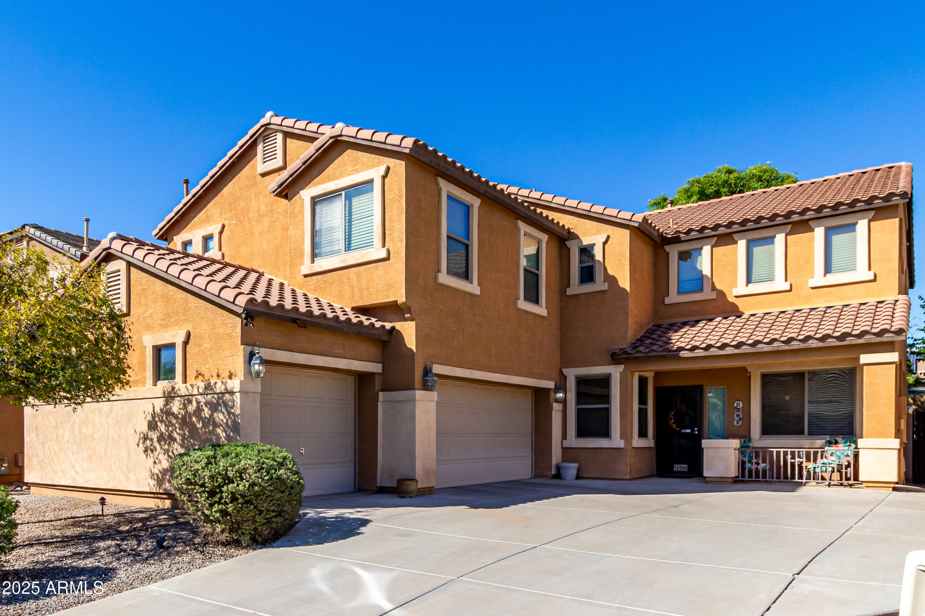 17544 W WINDROSE Drive, Surprise