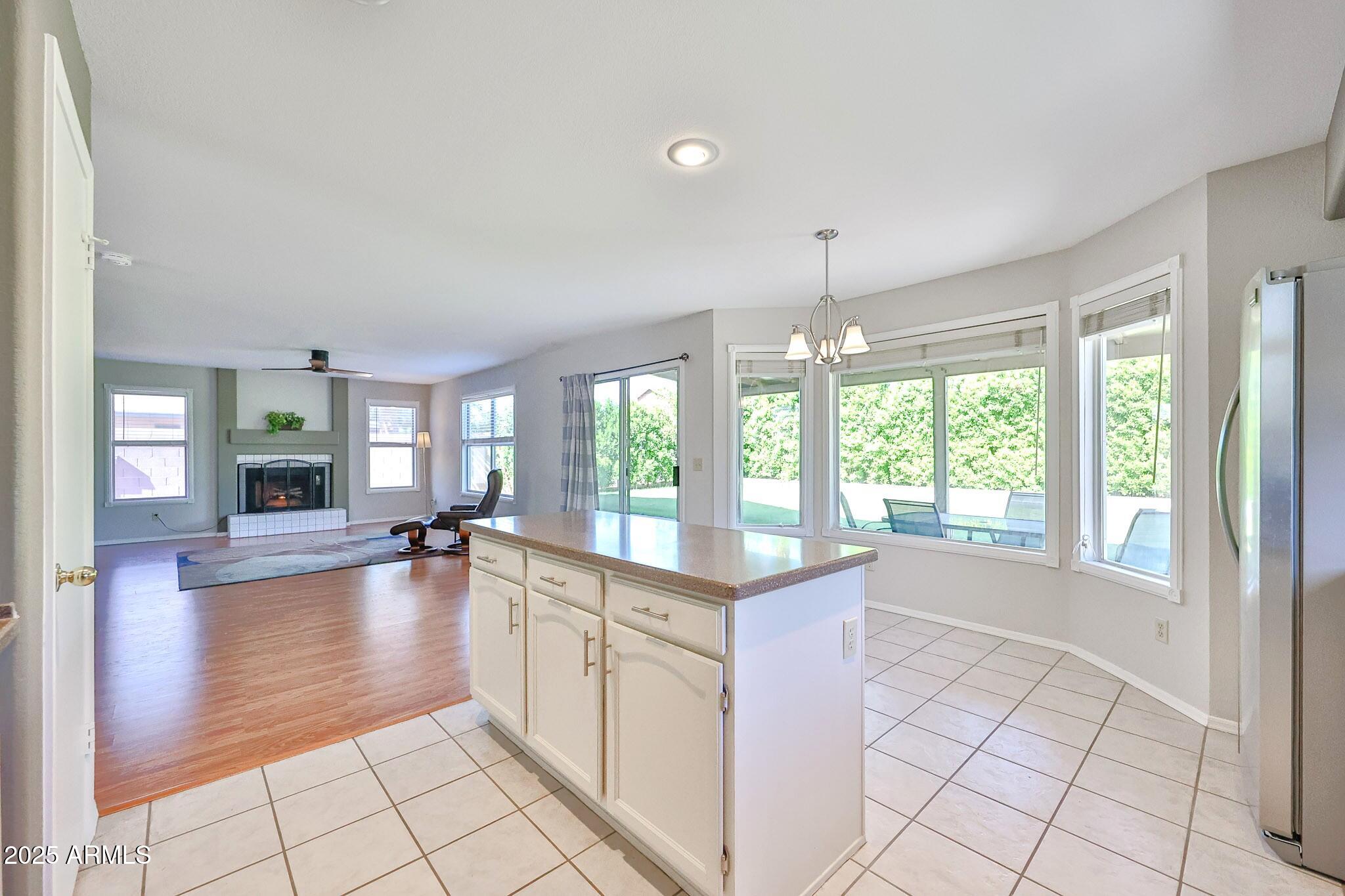 7726 W CHERYL Drive, Peoria