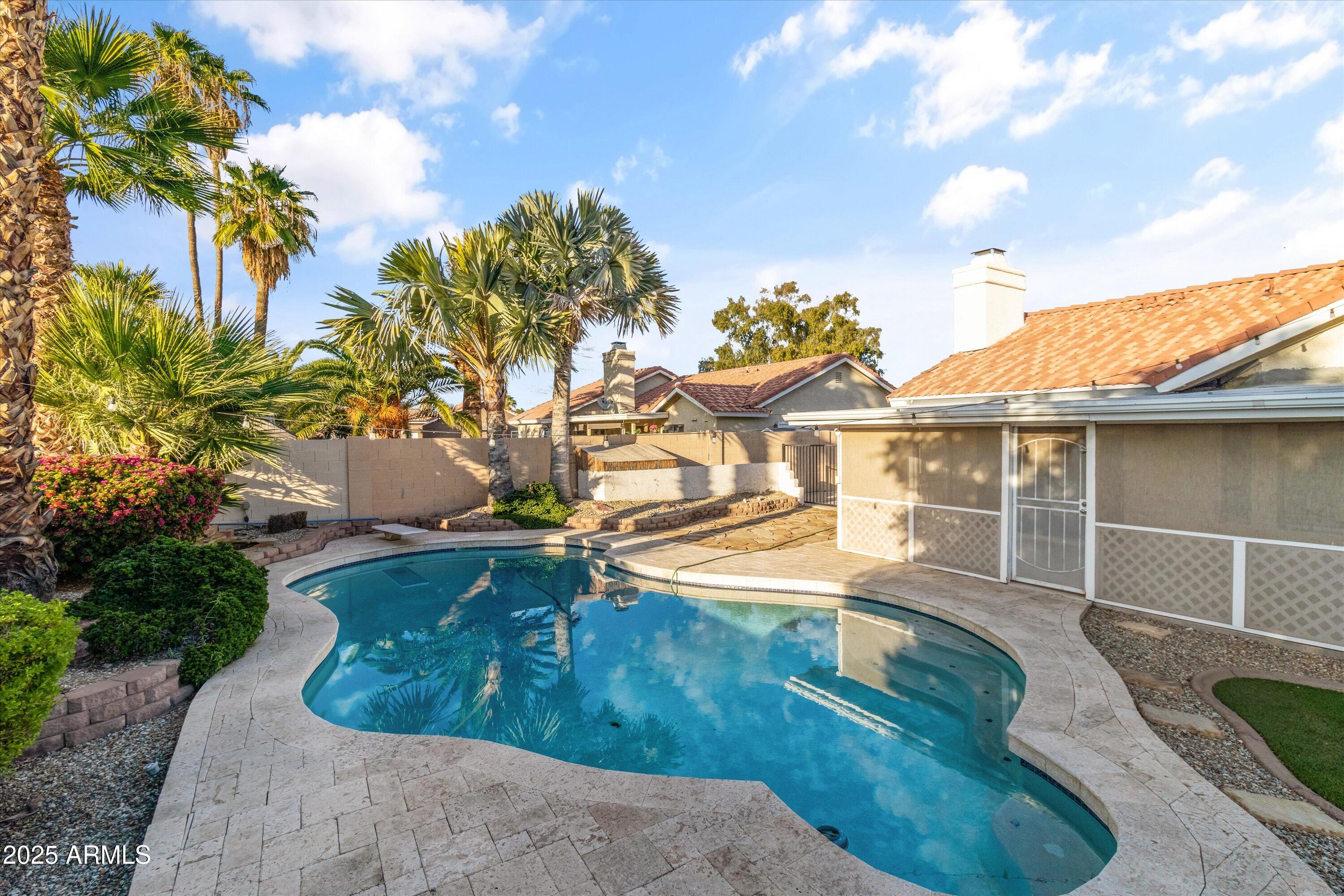 600 S VELERO Street, Chandler