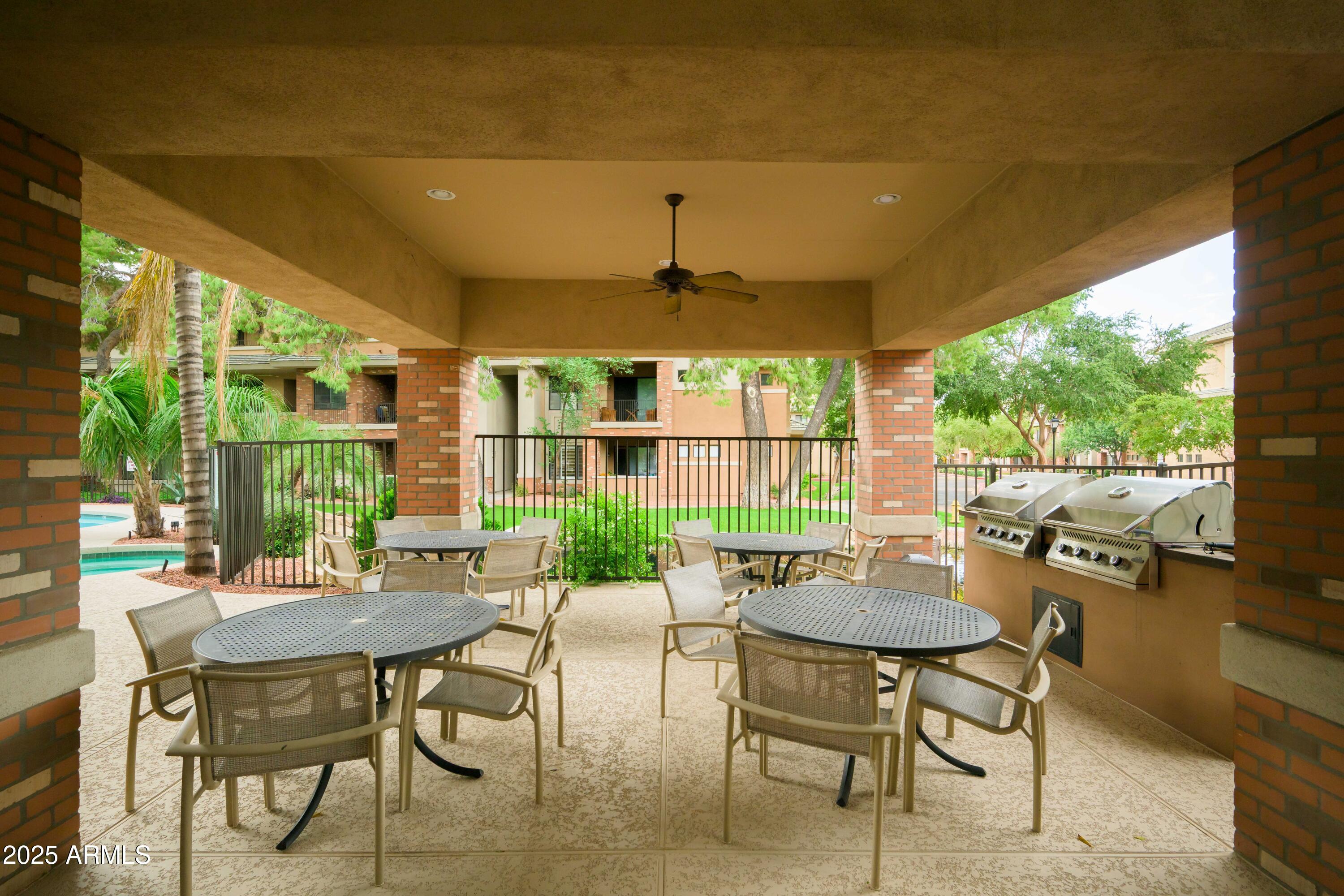 2989 N 44TH Street, 2007, Phoenix Unit: 2007