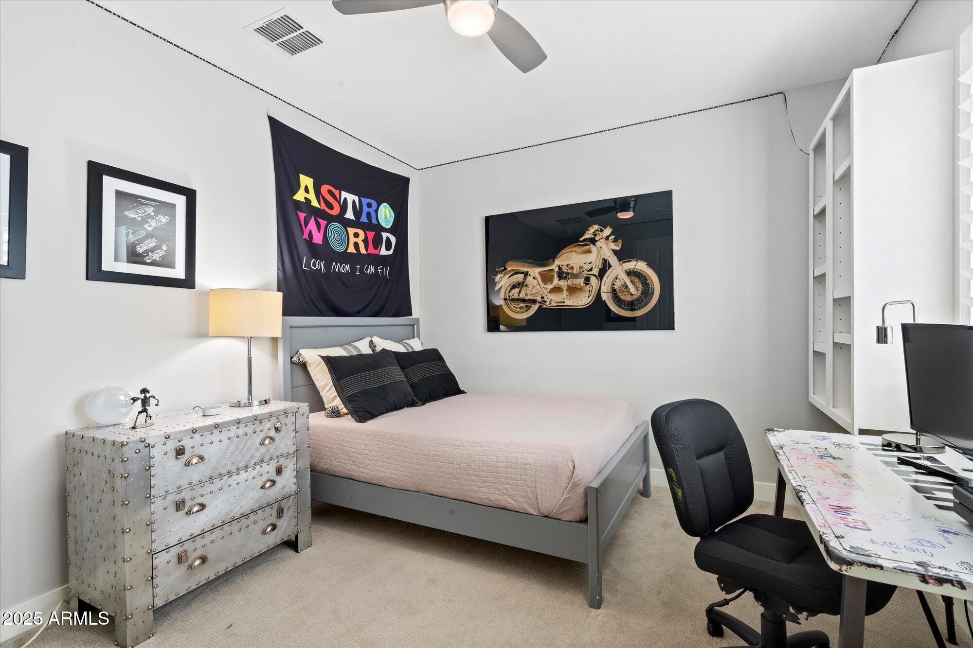 4615 E NAVIGATOR Lane, Phoenix