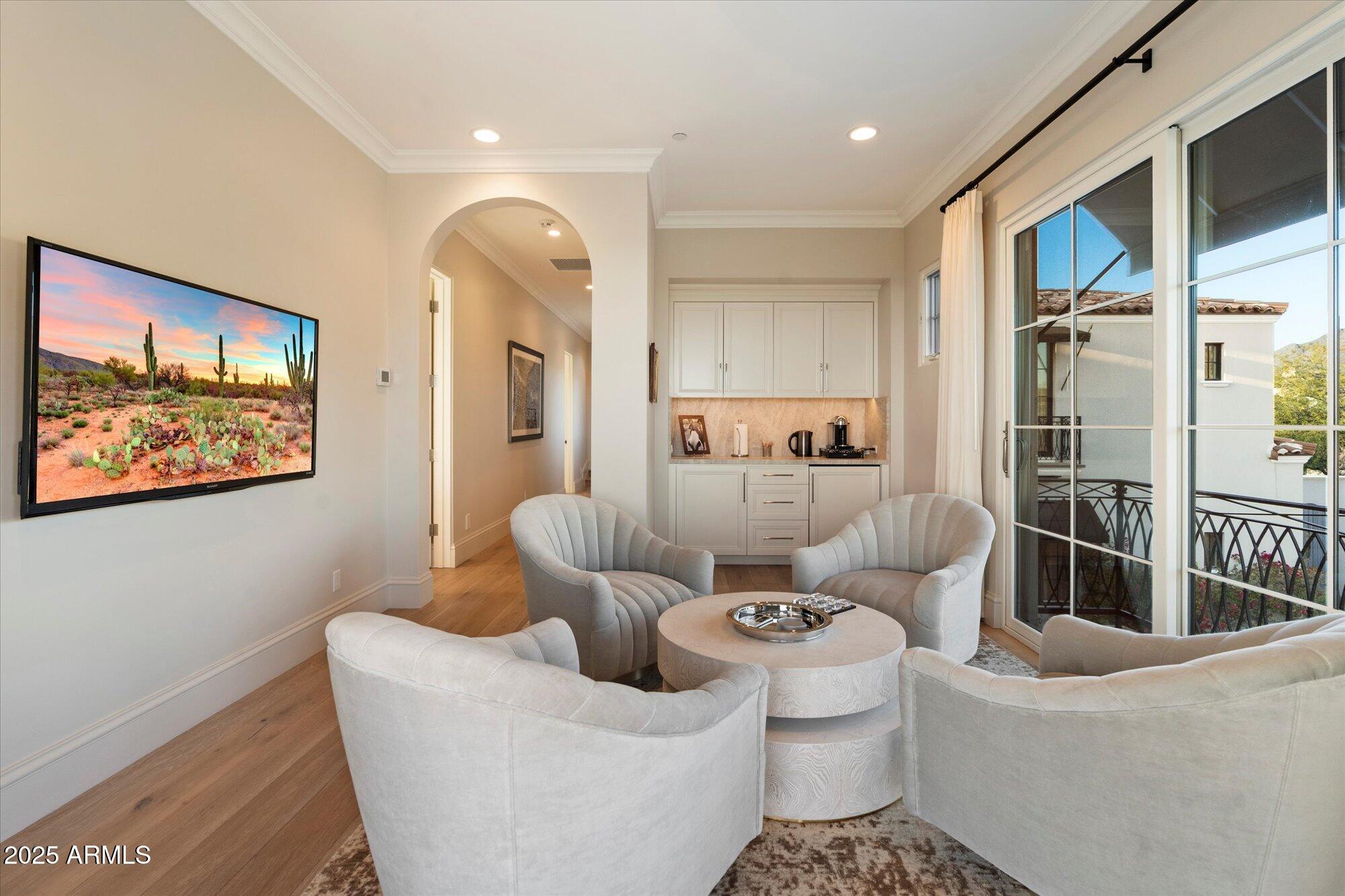 10244 E HUALAPAI Drive