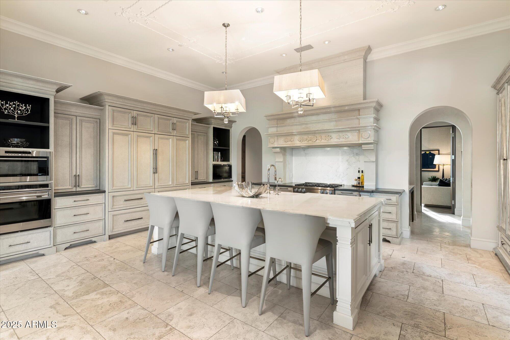 10244 E HUALAPAI Drive