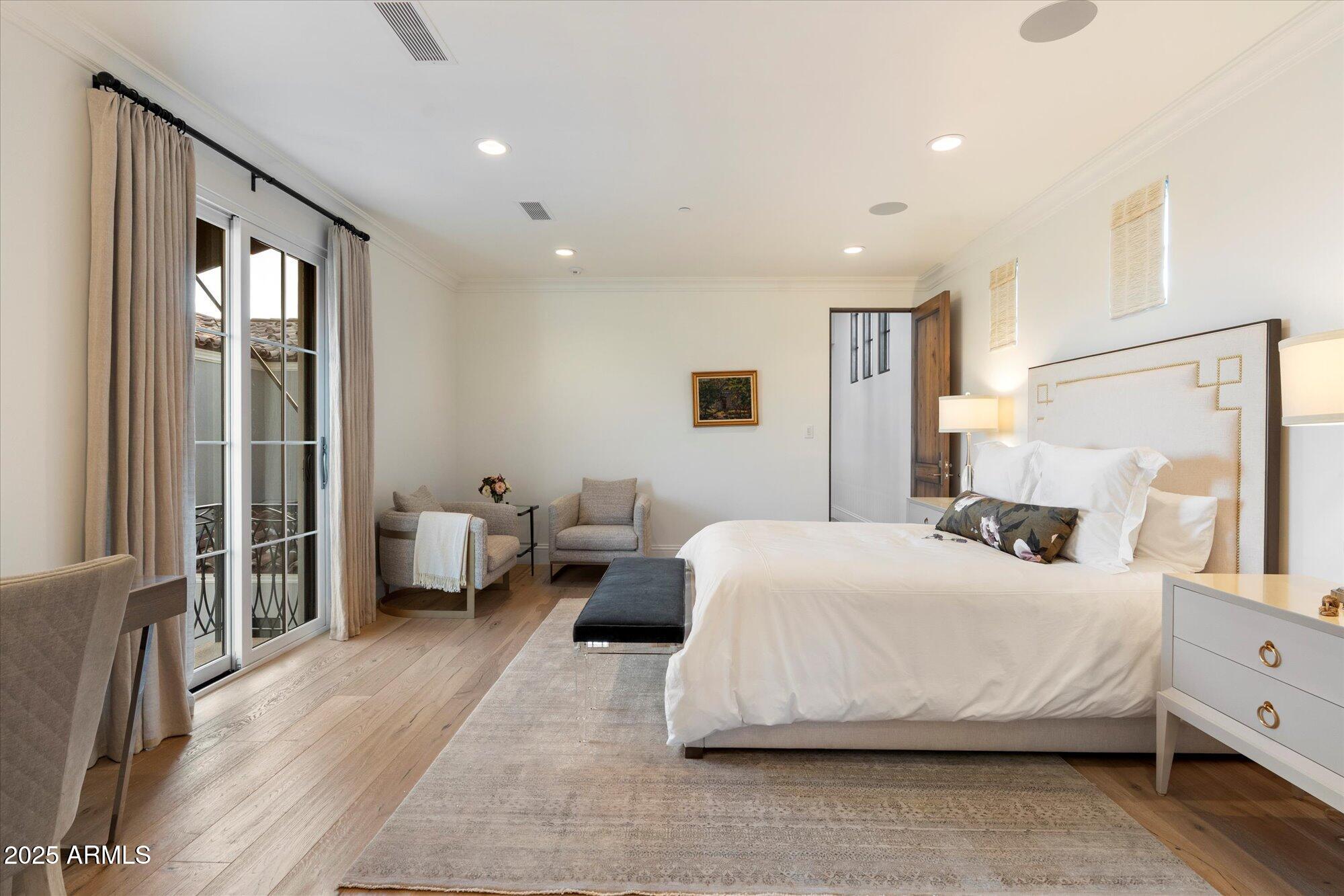 10244 E HUALAPAI Drive