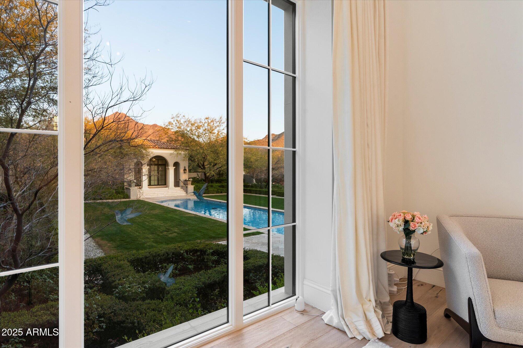 10244 E HUALAPAI Drive