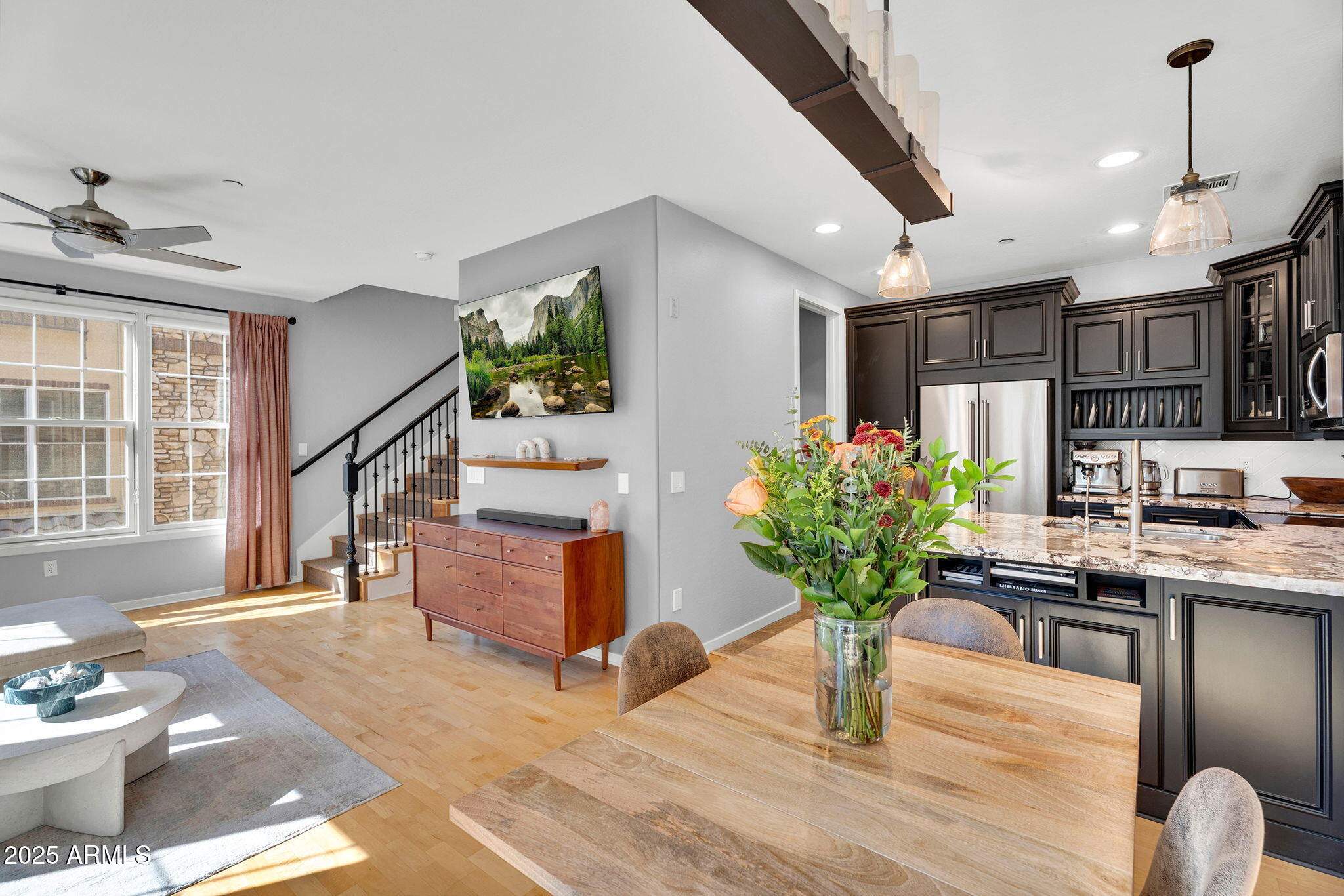 2446 E ROMA Avenue, Phoenix