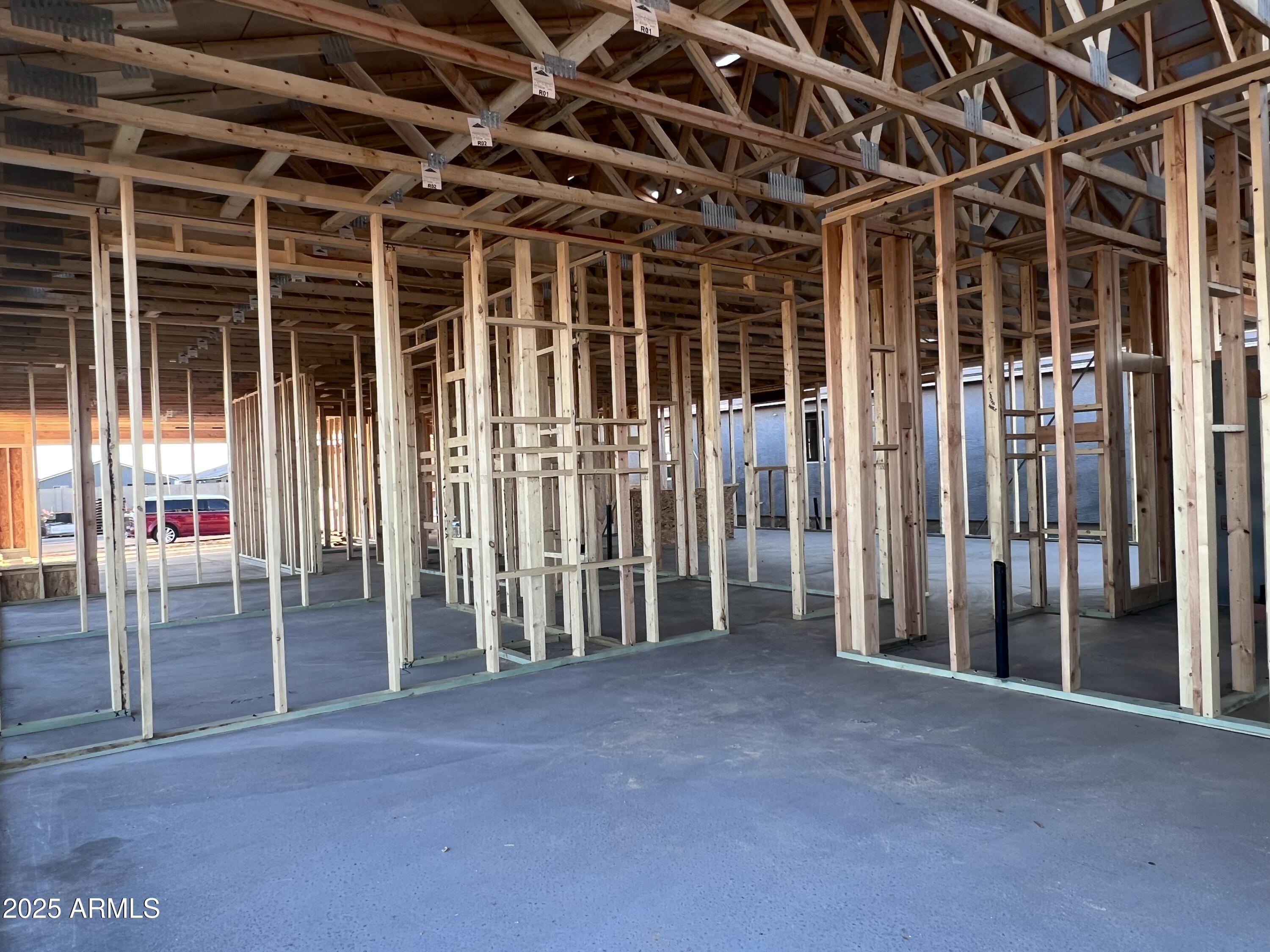 15716 W CAMDEN Avenue, Waddell