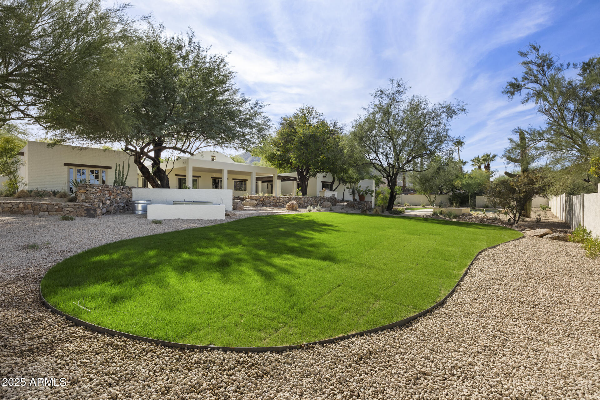 4646 E SHADOW ROCK Road