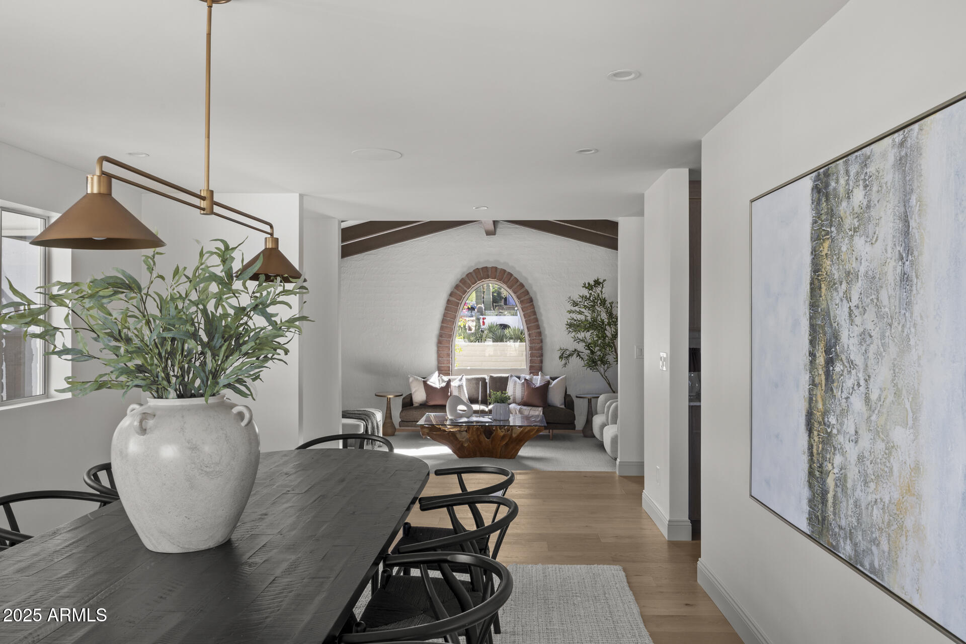 4646 E SHADOW ROCK Road