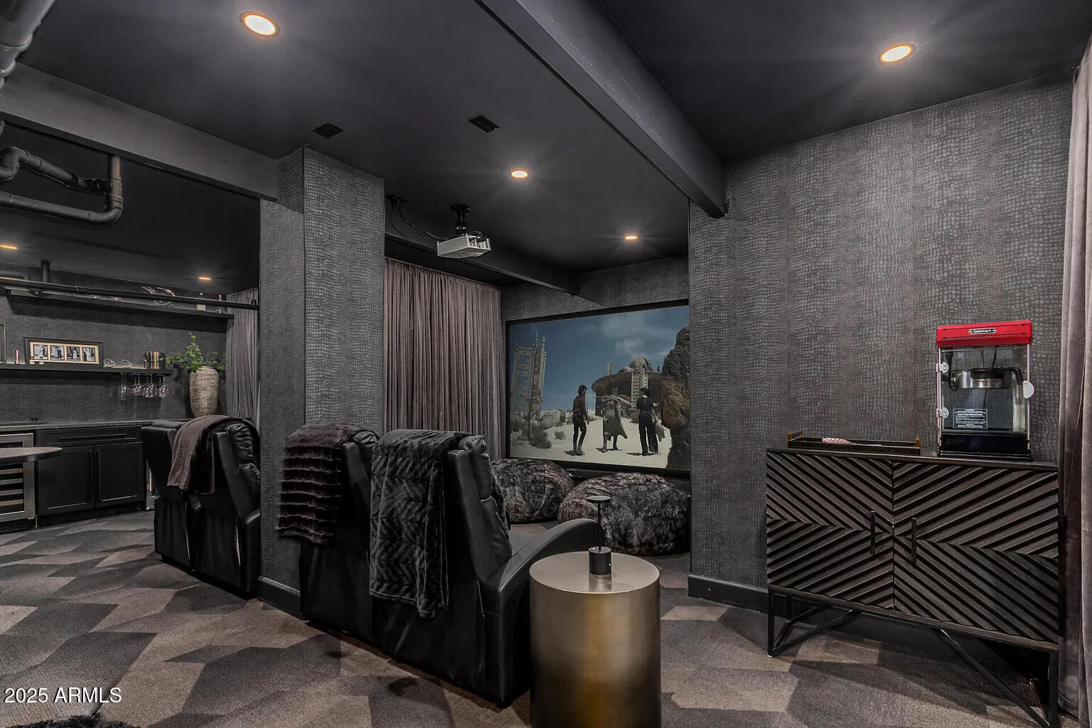 3800 E LINCOLN Drive, 23