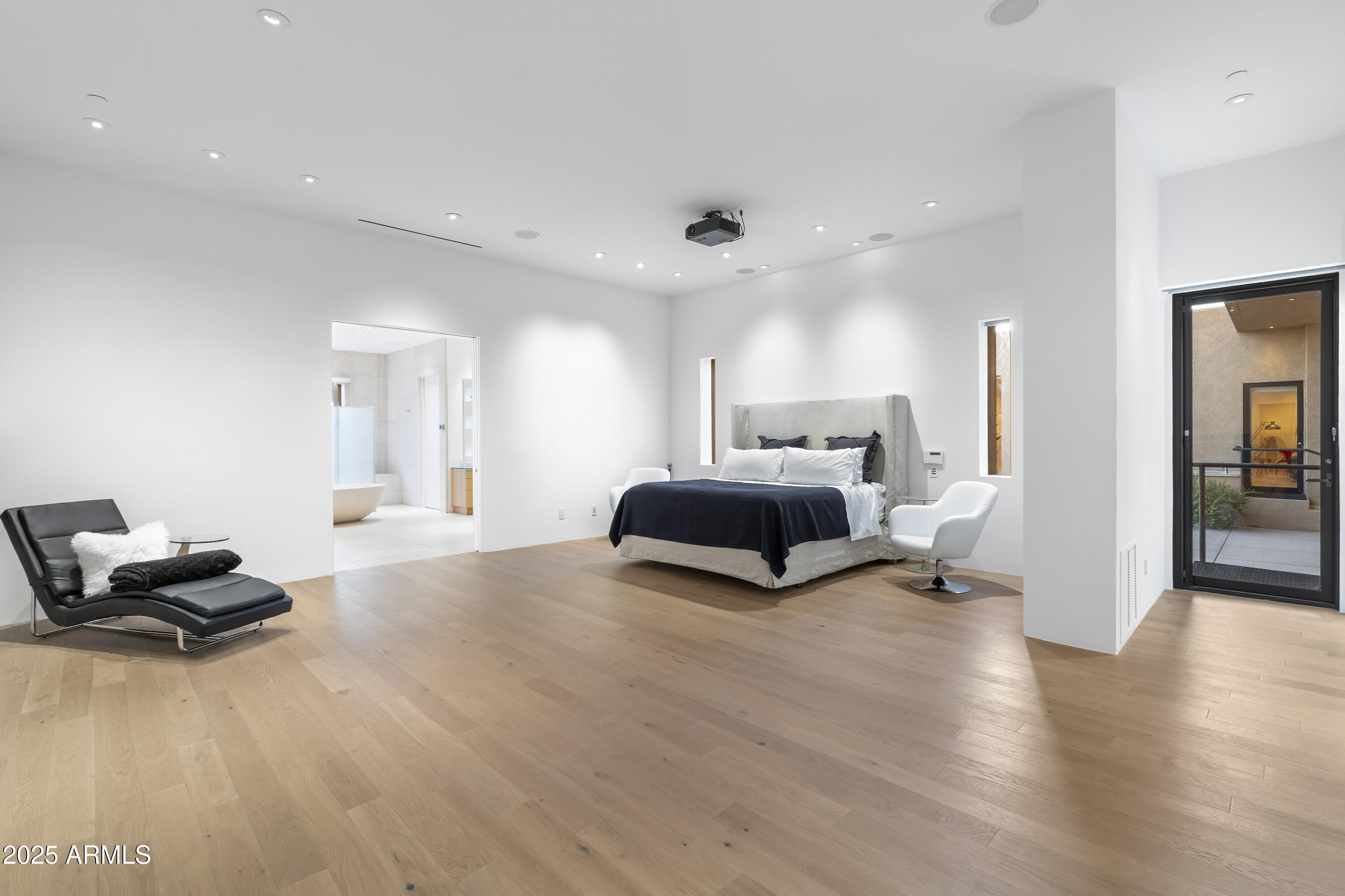 9191 E HAPPY HOLLOW Drive