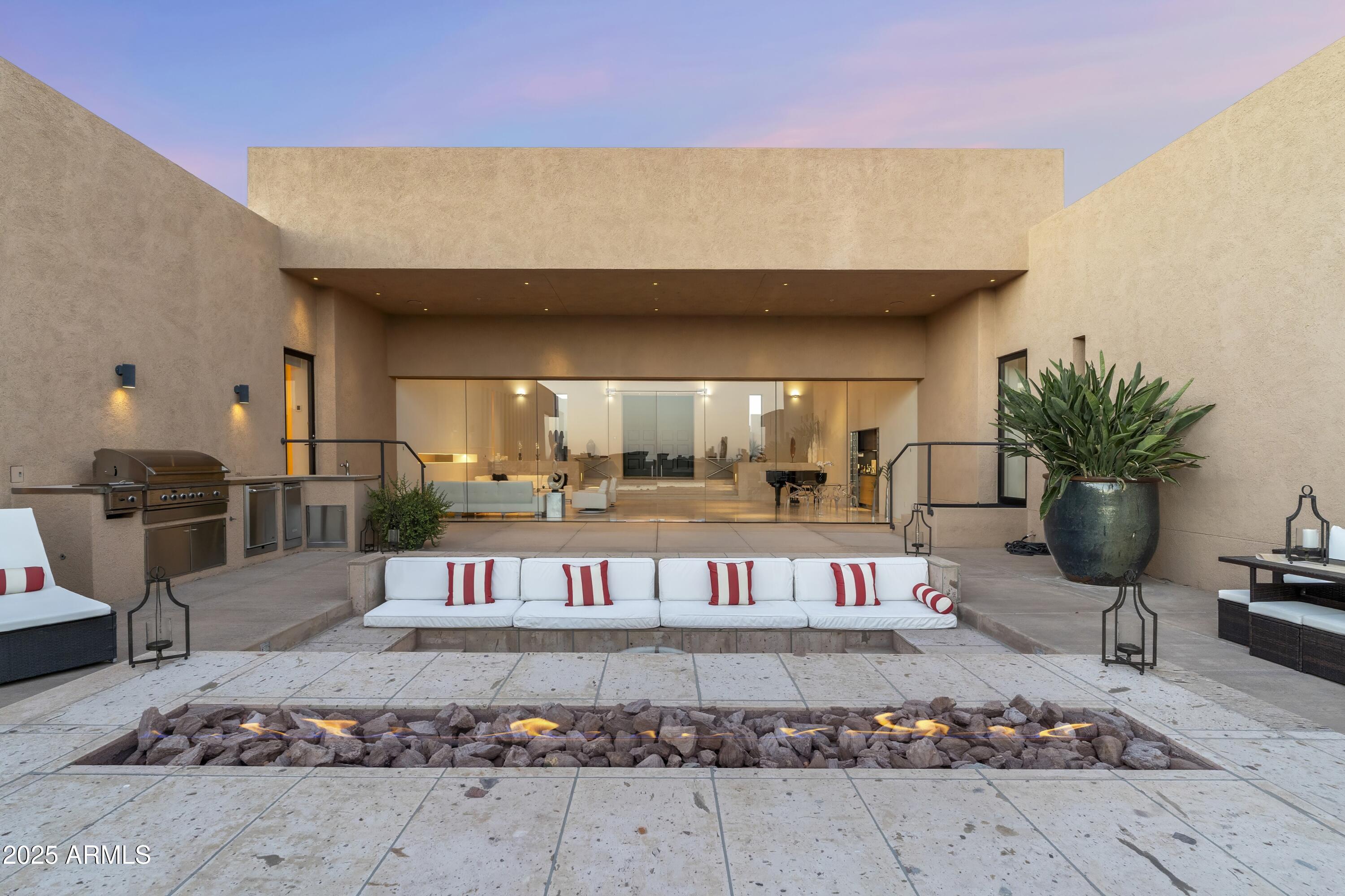 9191 E HAPPY HOLLOW Drive