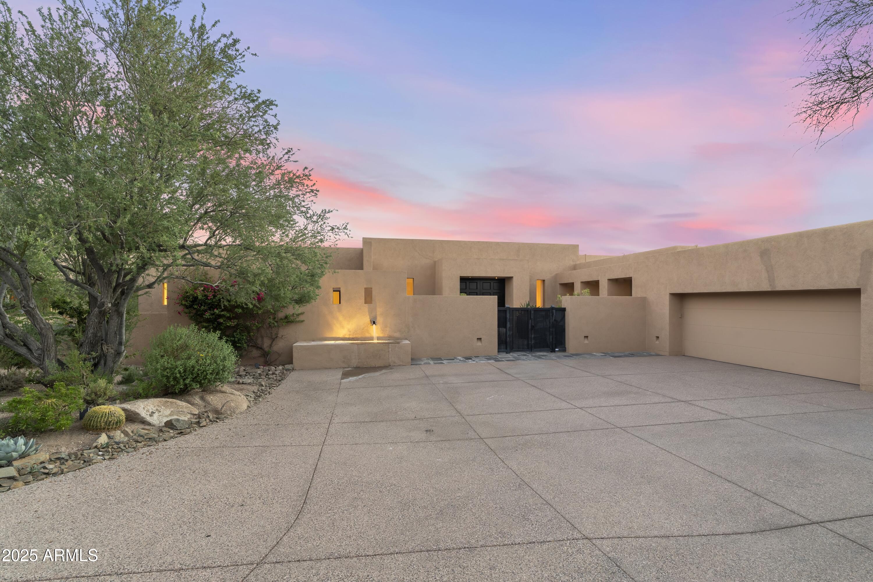 9191 E HAPPY HOLLOW Drive