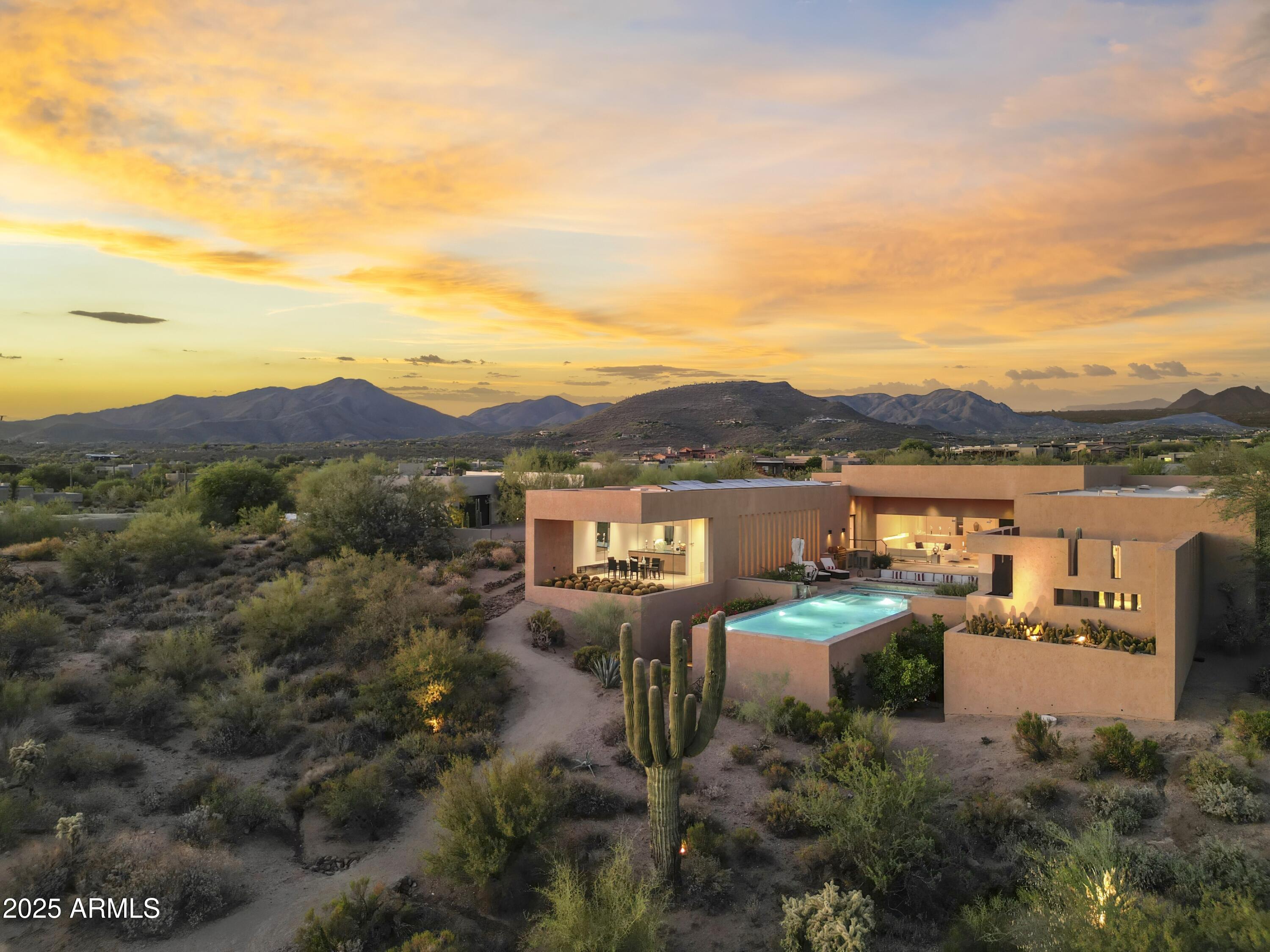 9191 E HAPPY HOLLOW Drive