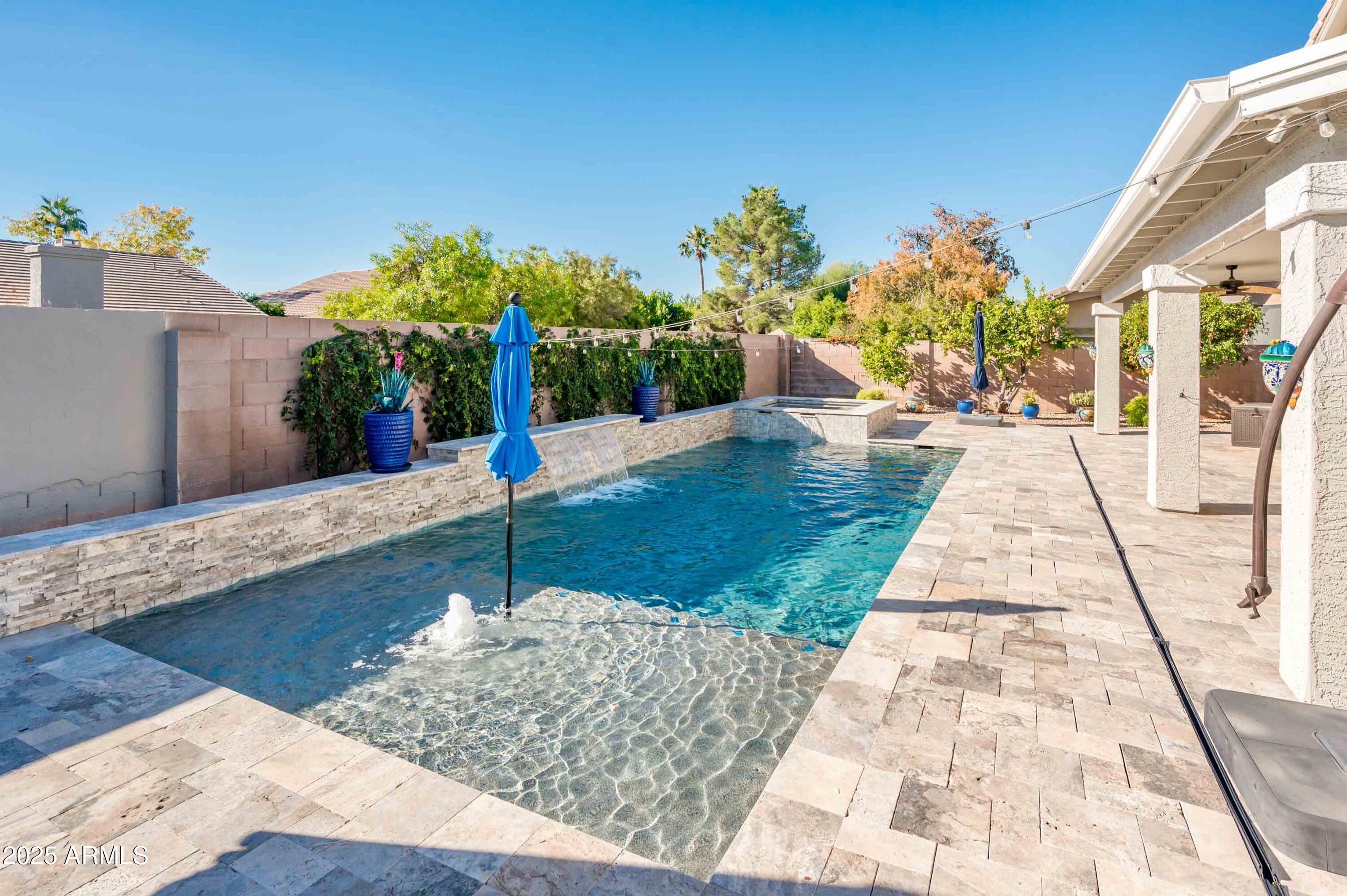 3951 E Cullumber Street