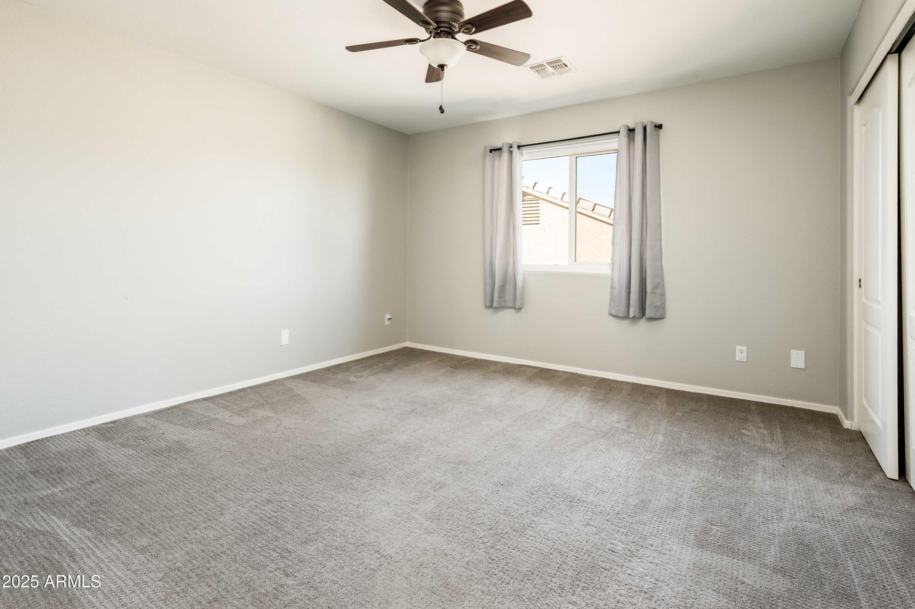 3951 E Cullumber Street