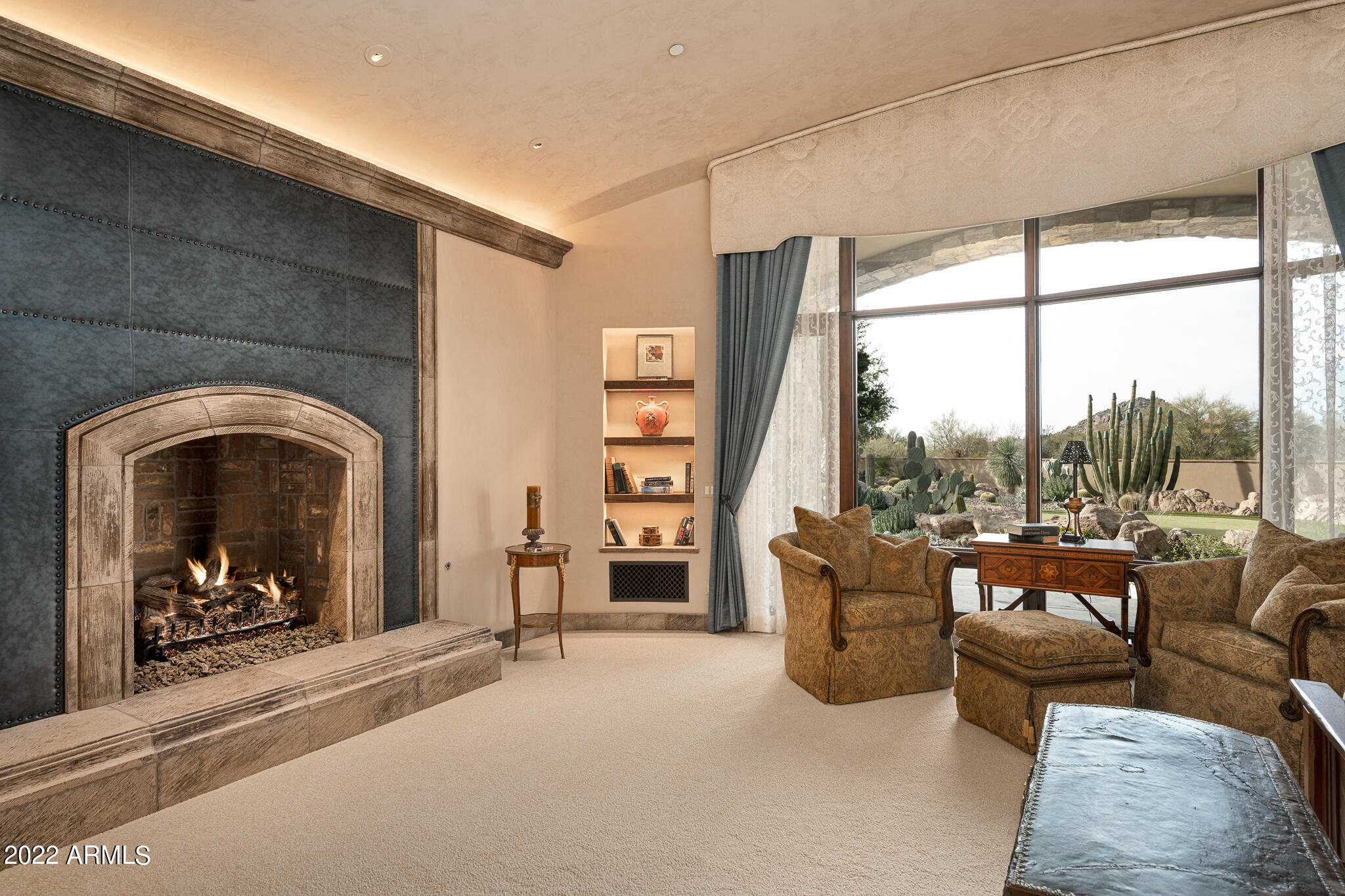 8430 E WHISPER ROCK Trail