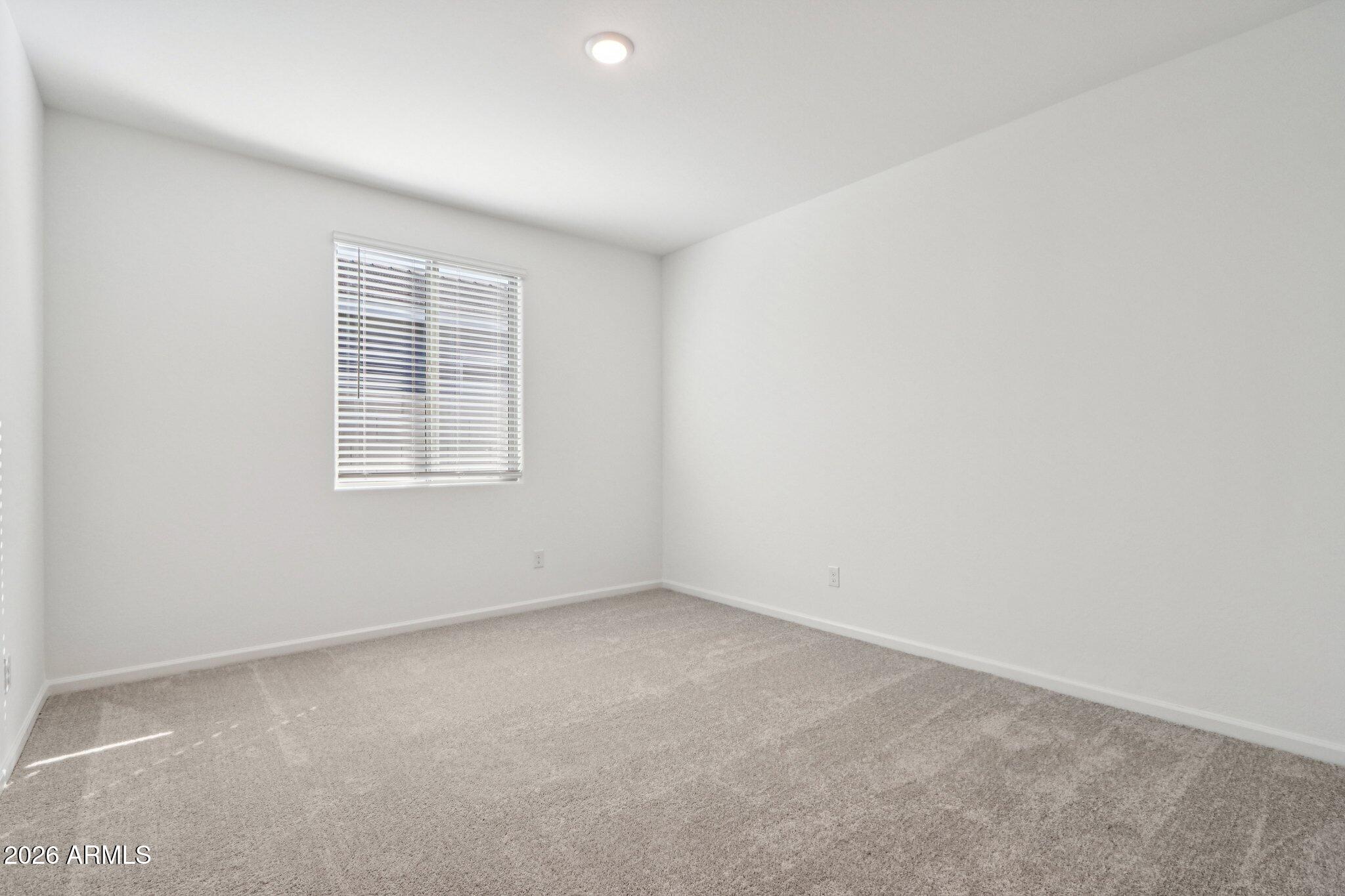 15719 W CAMDEN Avenue