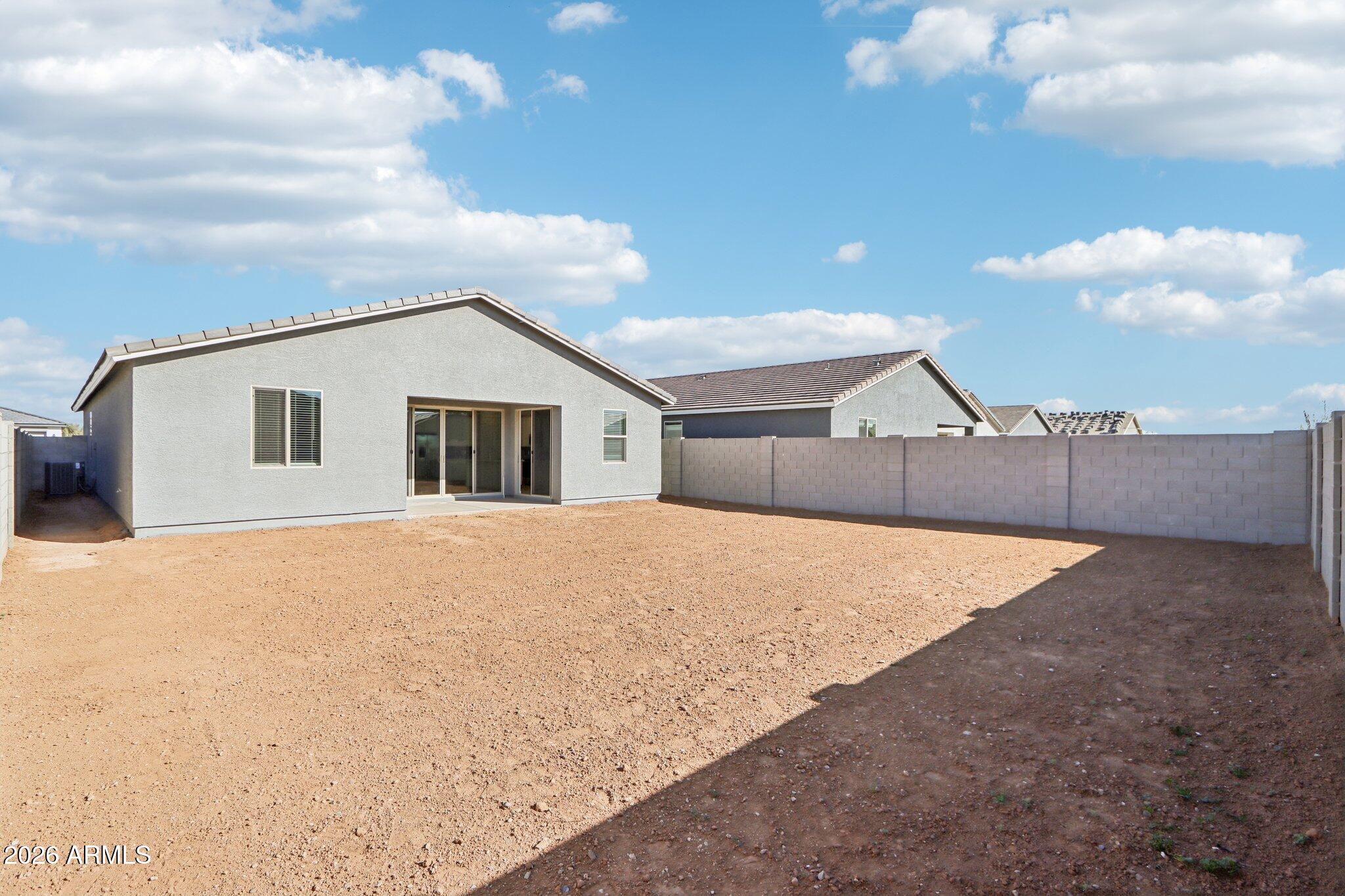 15719 W CAMDEN Avenue