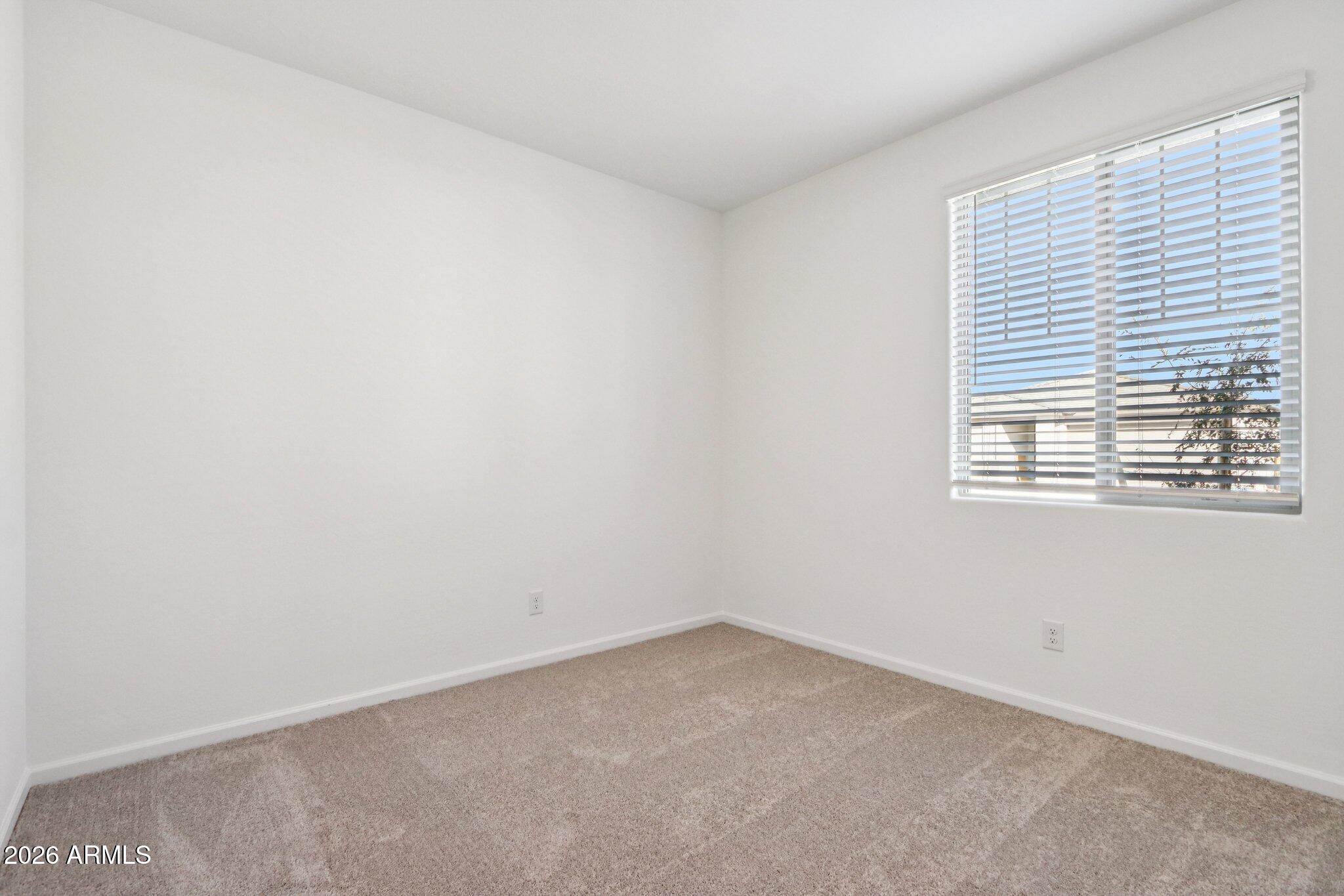 15719 W CAMDEN Avenue