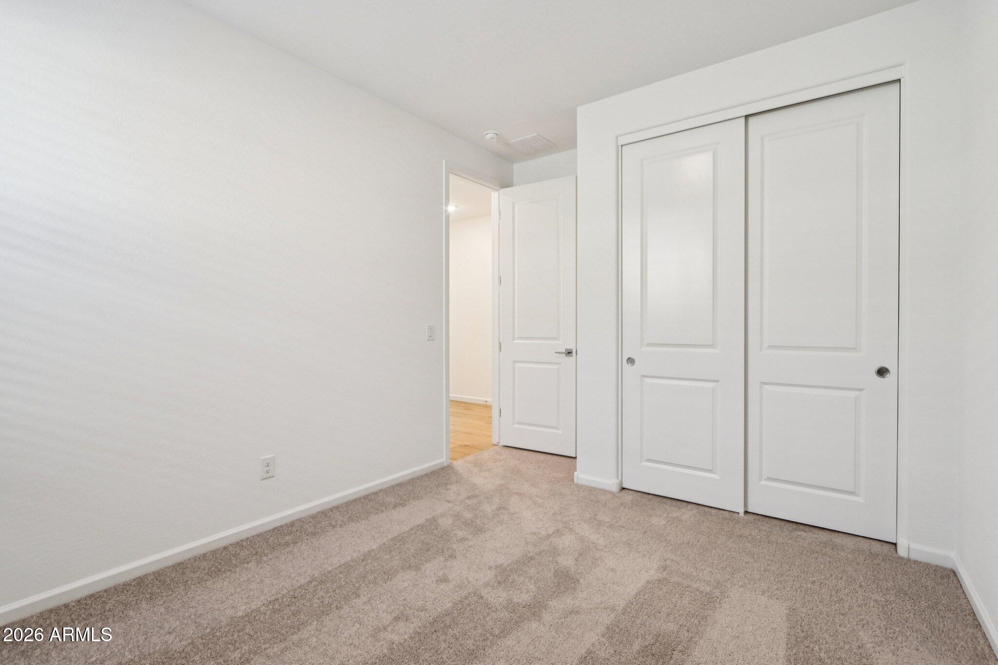 15719 W CAMDEN Avenue