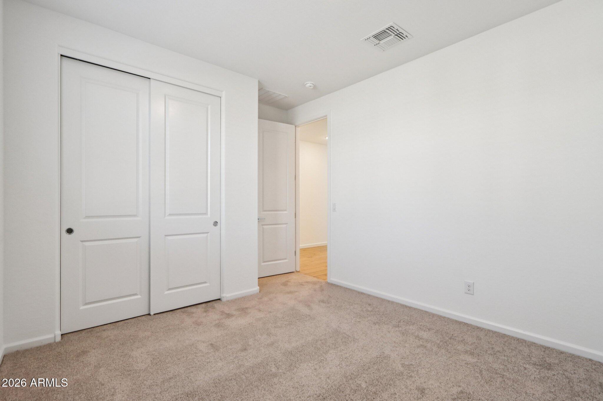 15719 W CAMDEN Avenue