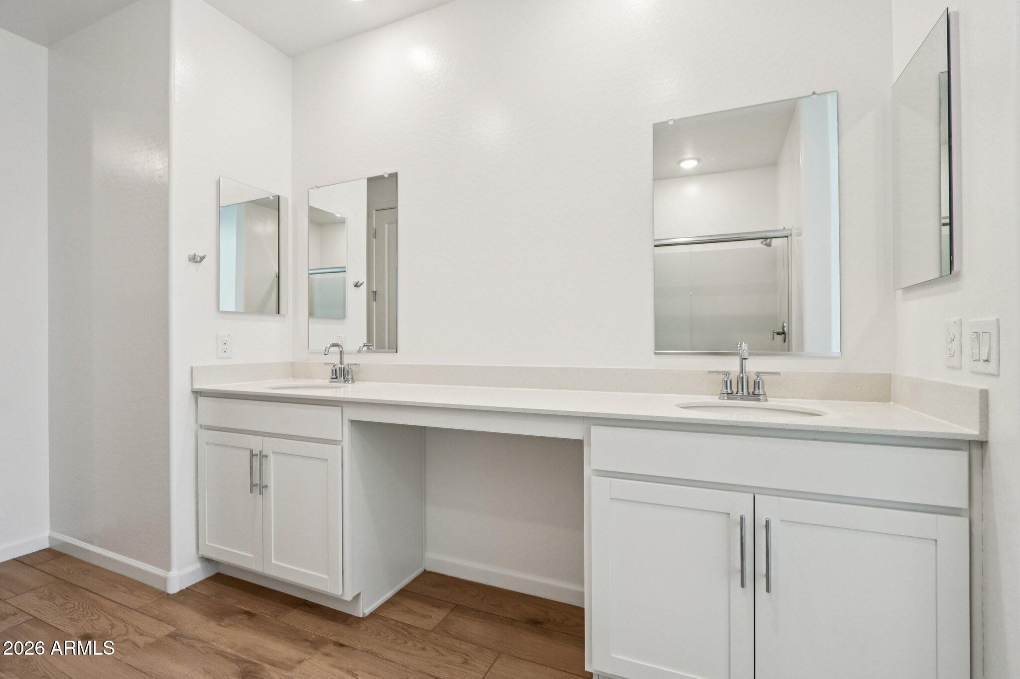 15719 W CAMDEN Avenue