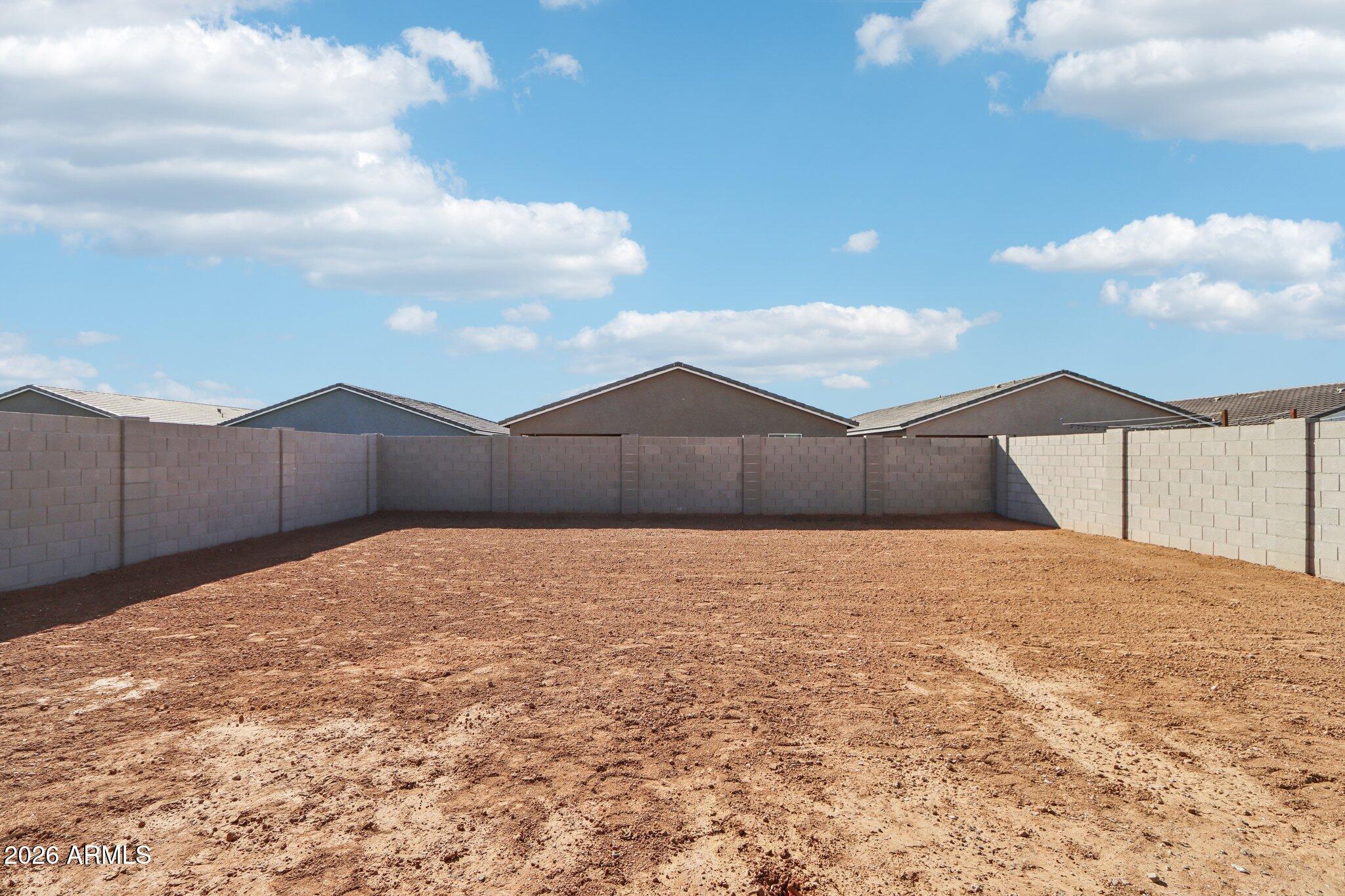 15719 W CAMDEN Avenue