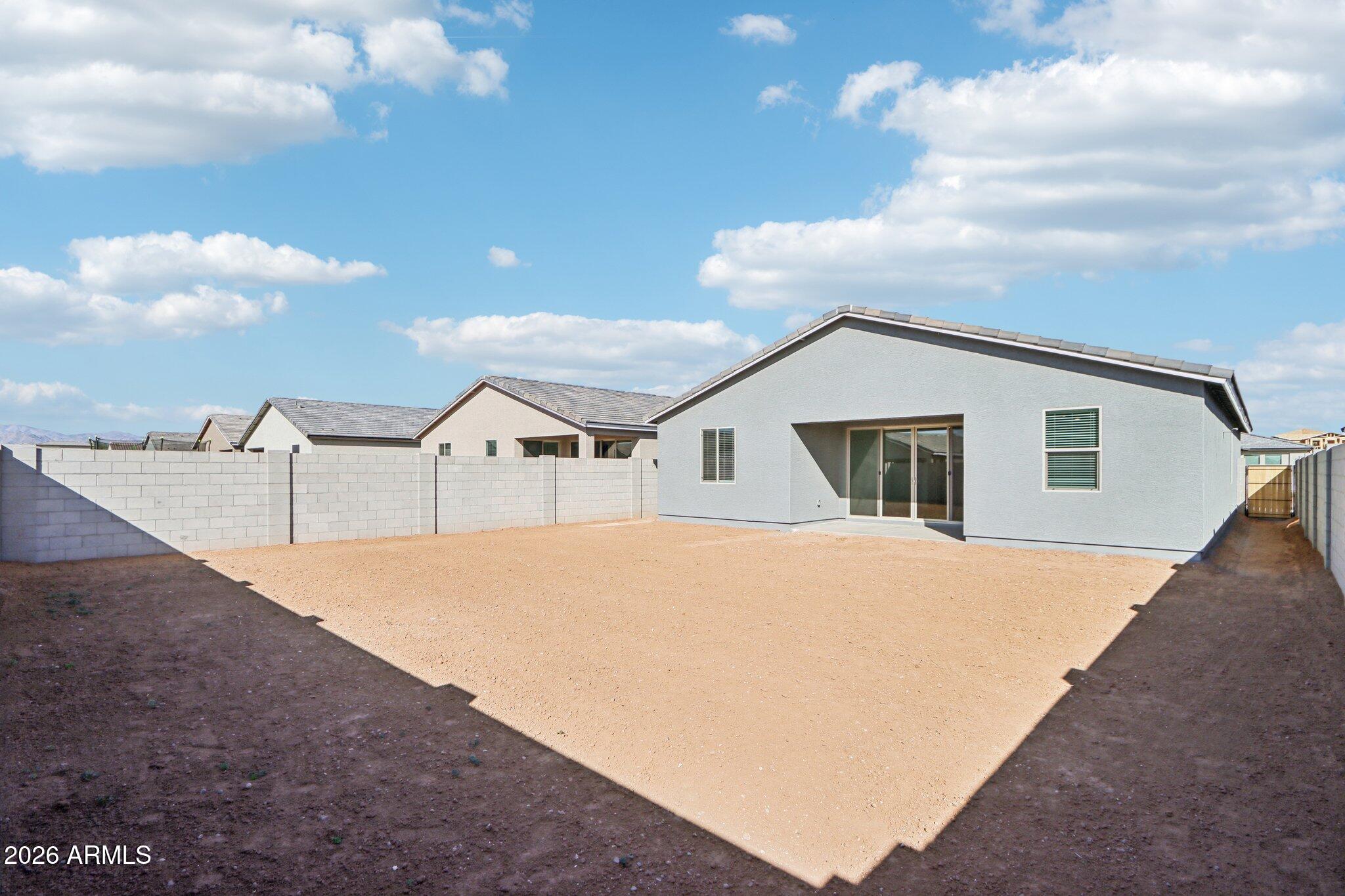 15719 W CAMDEN Avenue