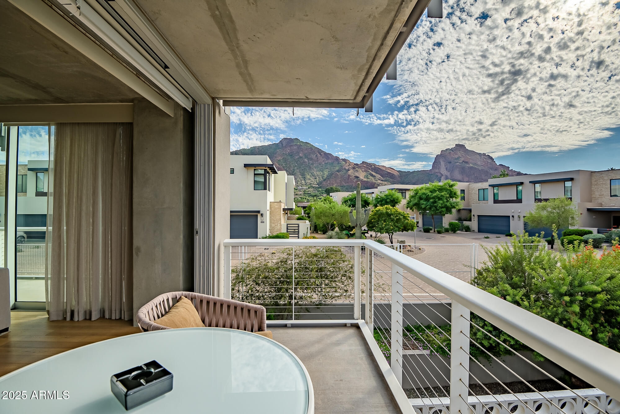 5455 E LINCOLN Drive, 2021