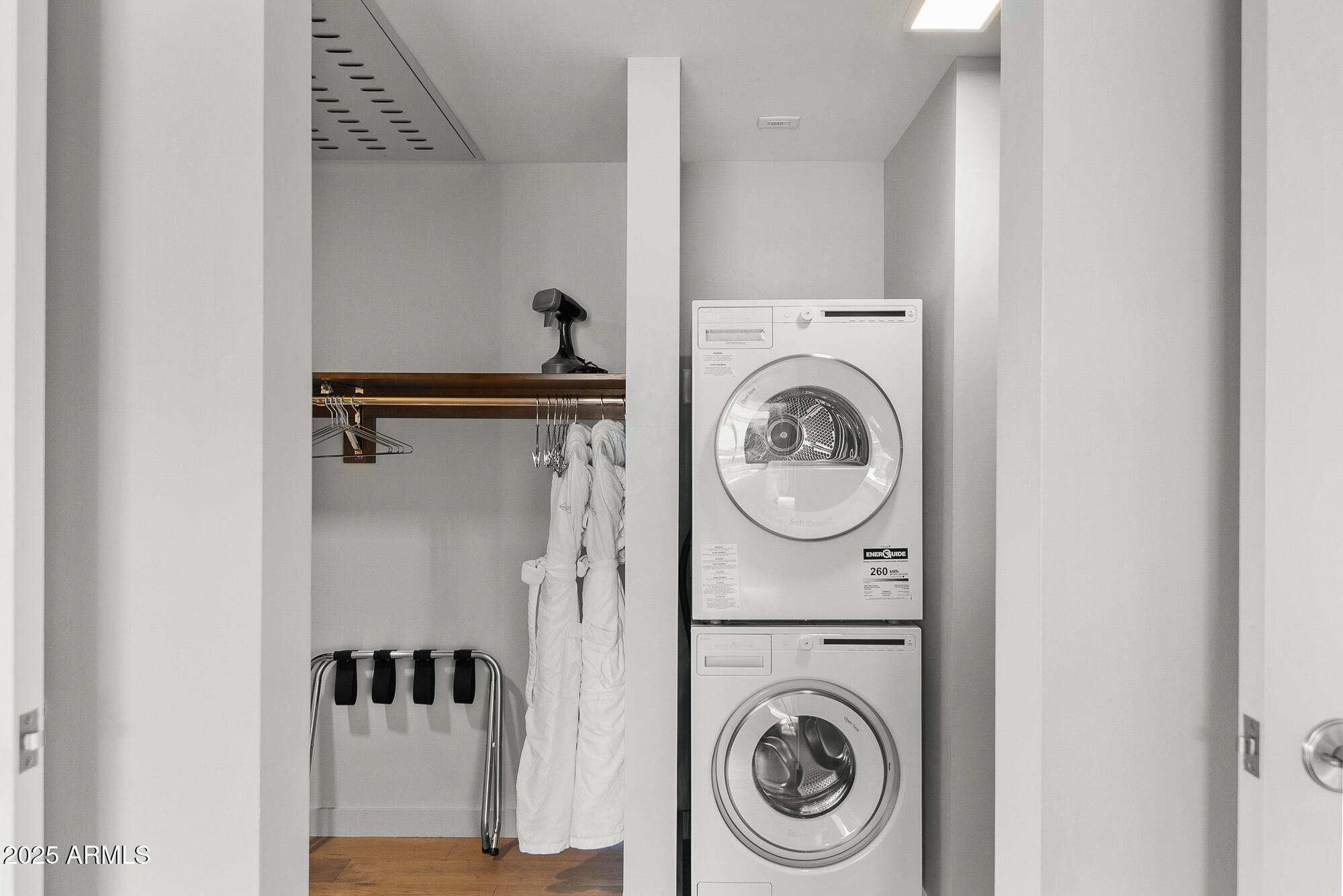 5455 E LINCOLN Drive, 2021