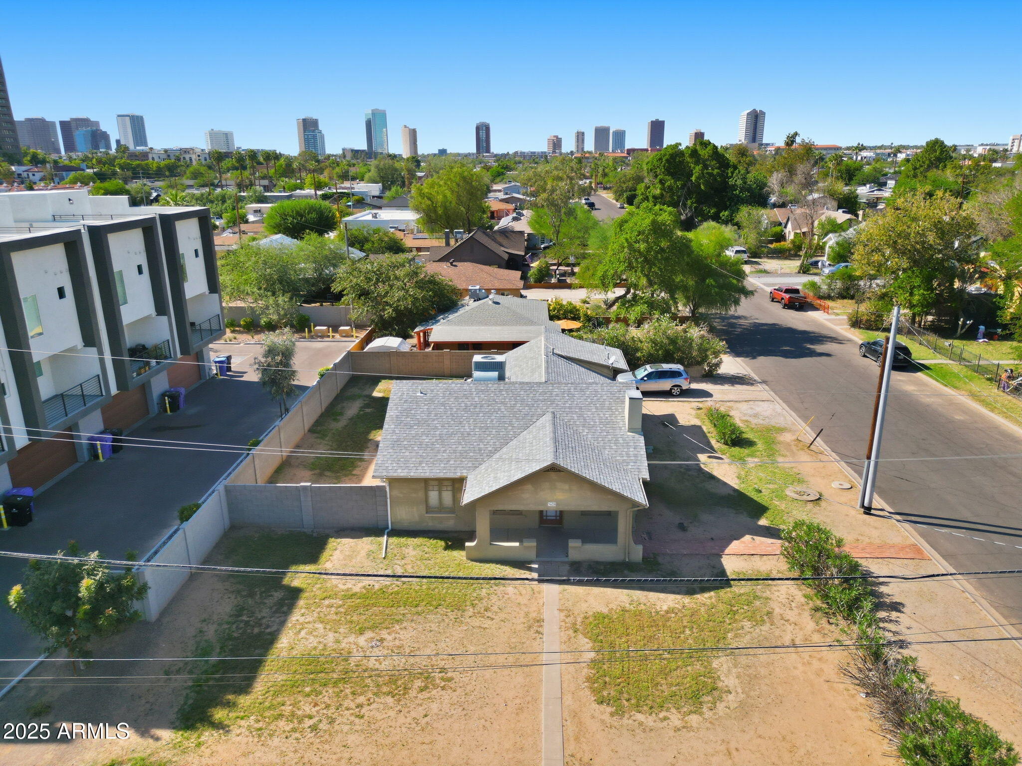 3620 N 12TH Street