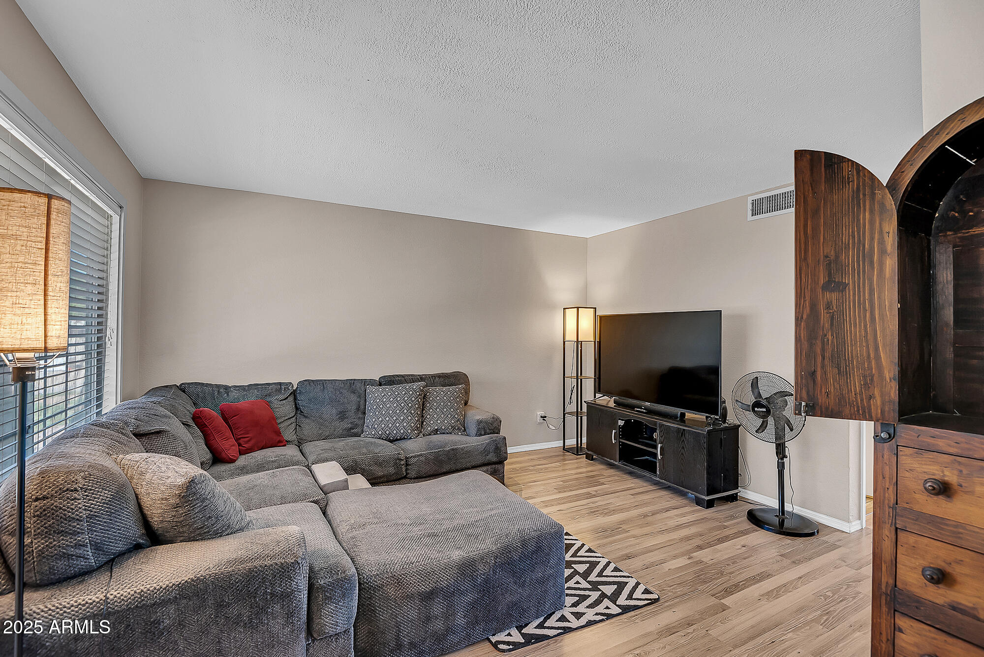 10100 N 89TH Avenue, 66