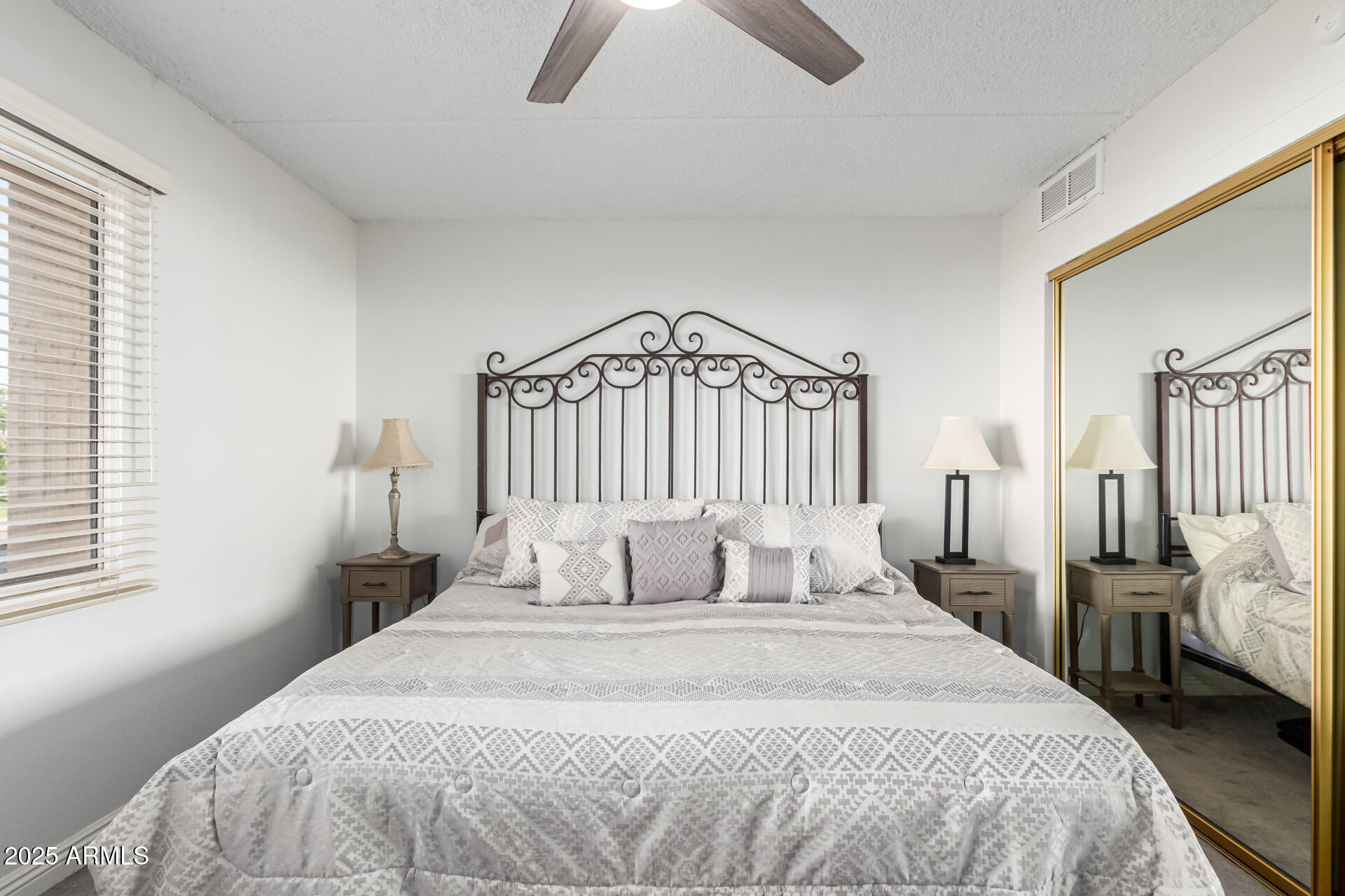 7910 E CAMELBACK Road, 203