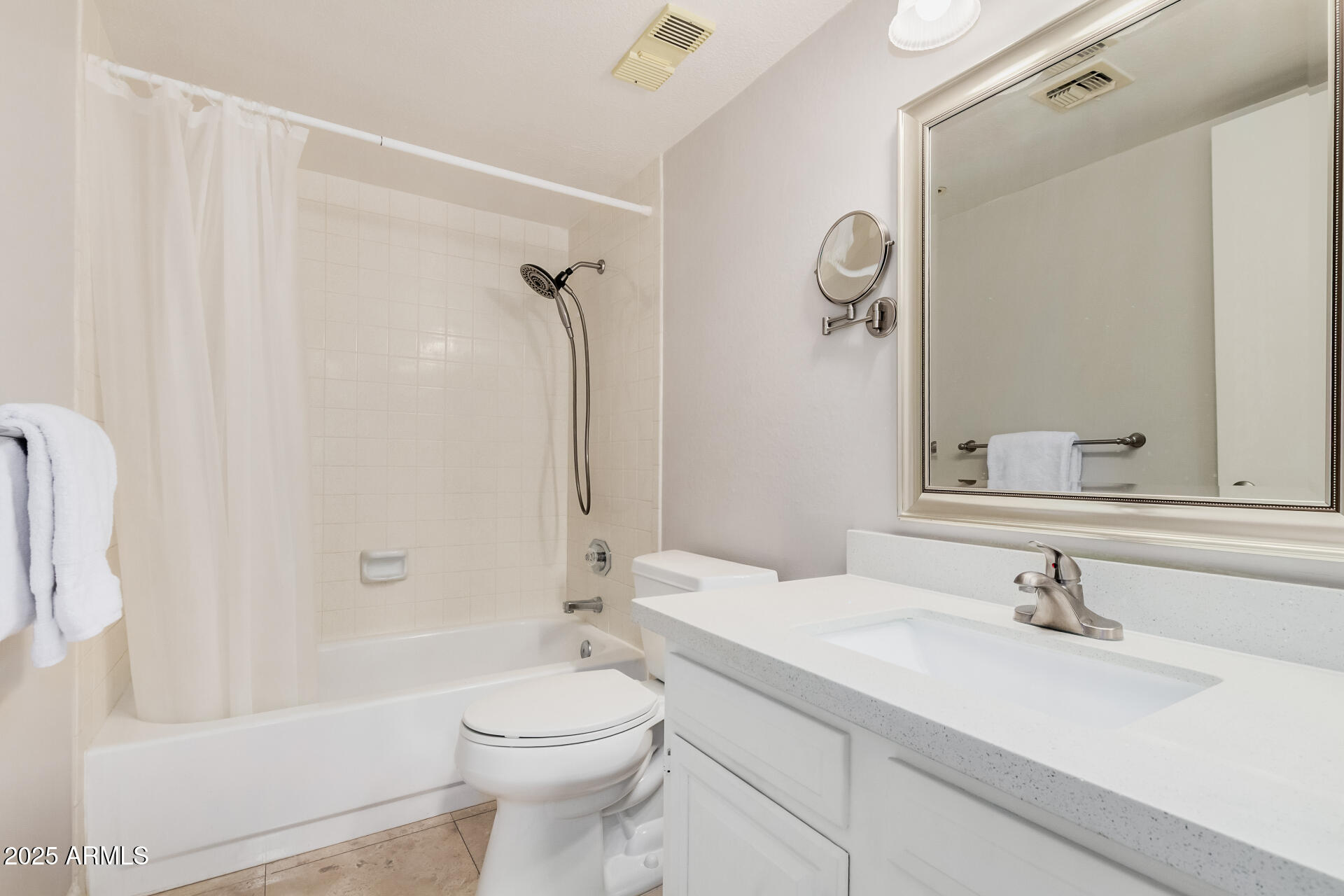 7970 E CAMELBACK Road, 611