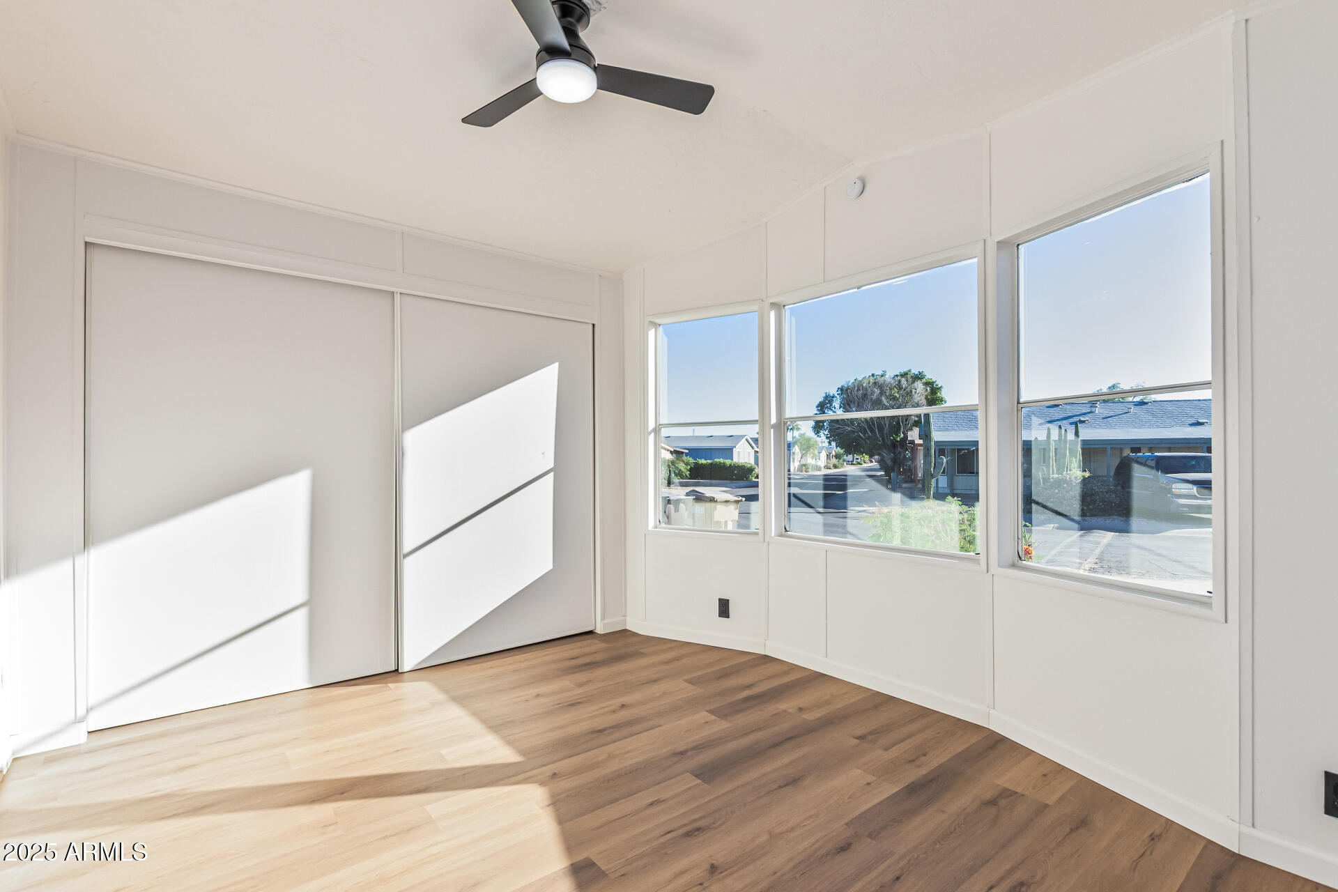 11275 N 99TH Avenue, 10