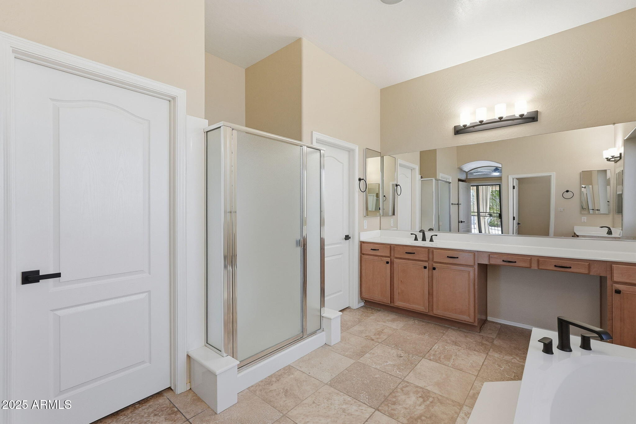 8605 E HANNIBAL Street