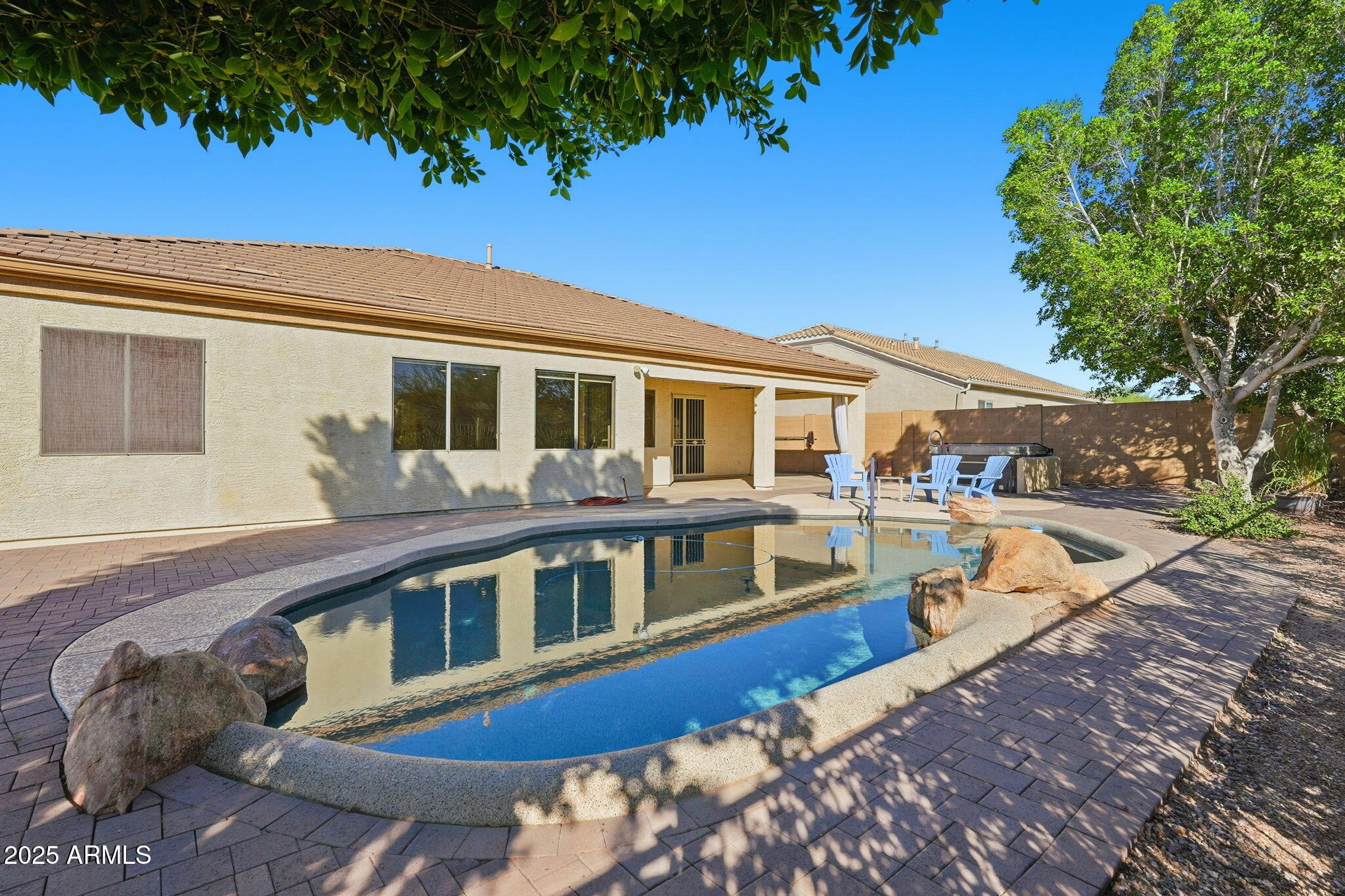 8605 E HANNIBAL Street