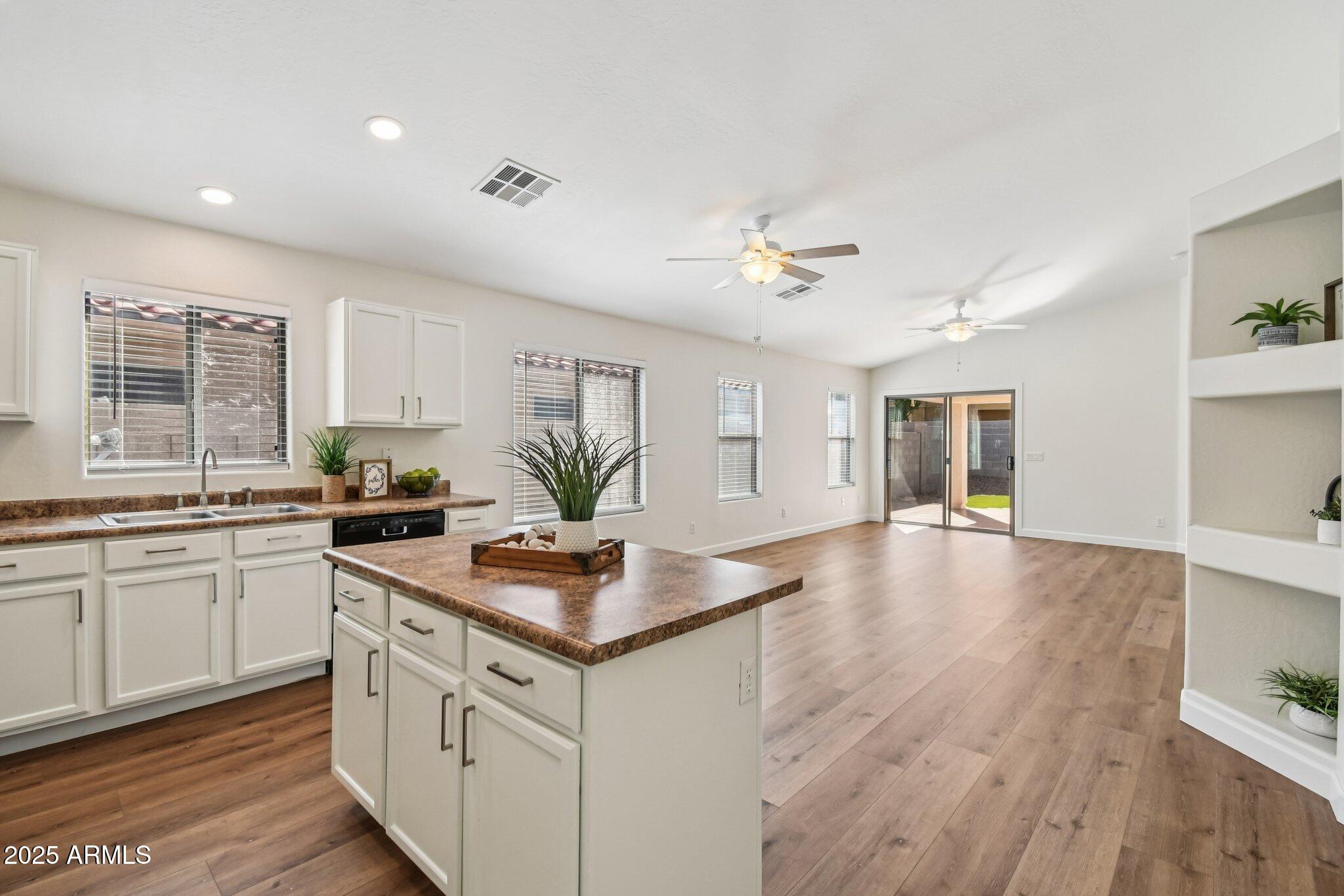 2921 W Jasper Butte Drive