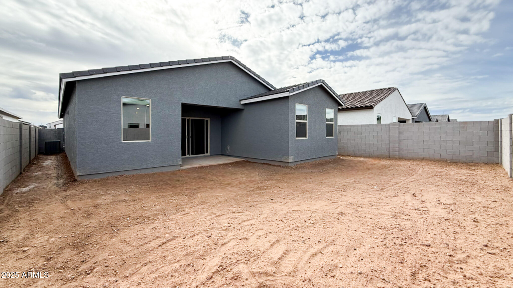 47678 W KENNER Drive