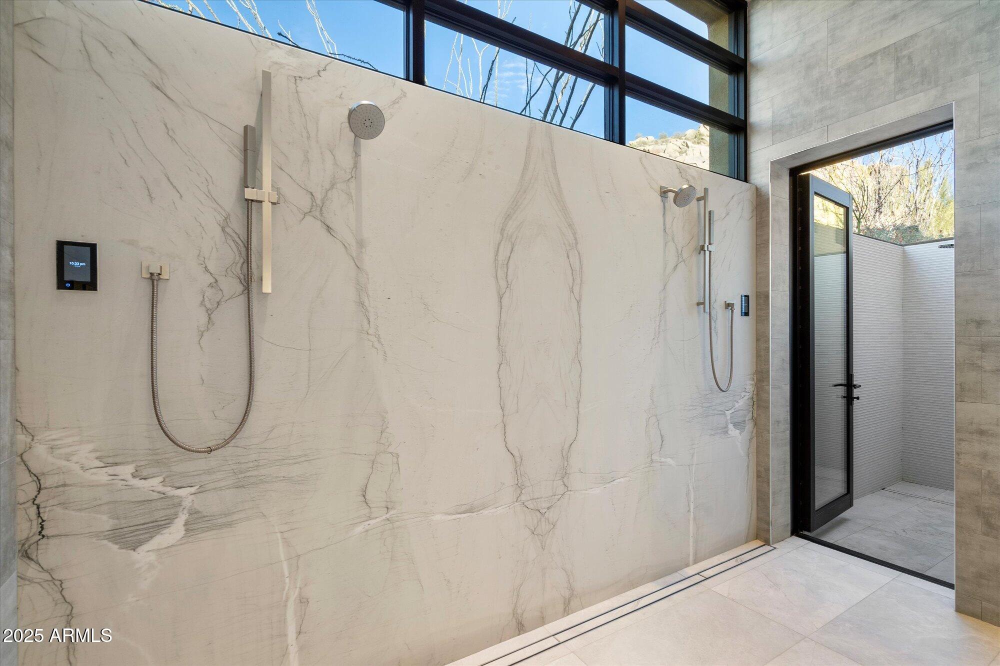 10585 E CRESCENT MOON Drive, 44